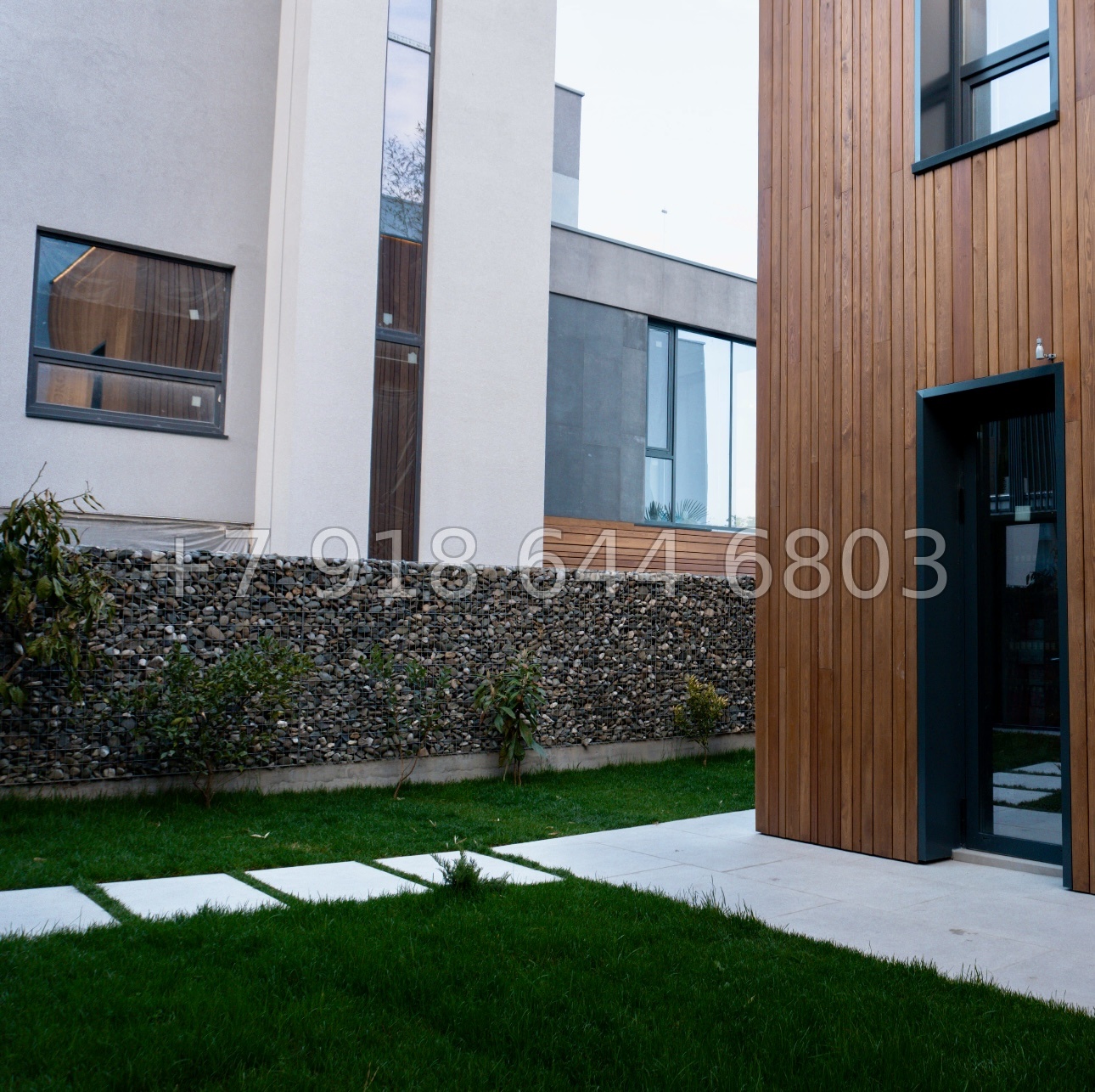 № 13 В. Современный дом с бассейном в Адлере с ремонтом и техникой  - миниатюра 10