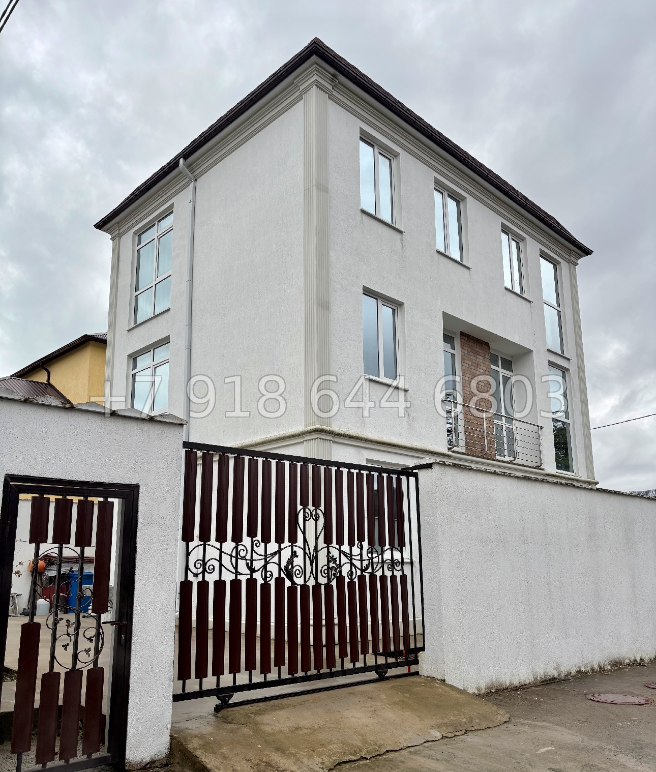 № 85 А. Дом с ремонтом в Адлере  - миниатюра 1