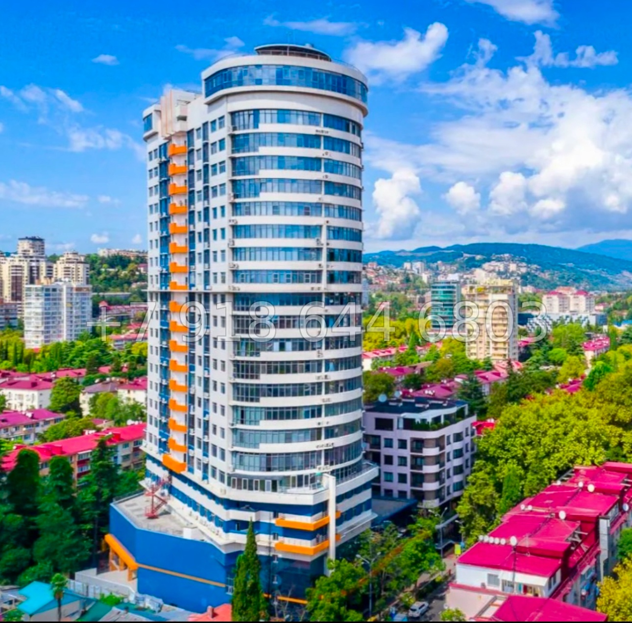 № 159р. Квартира в самом центре города Сочи  - миниатюра 3