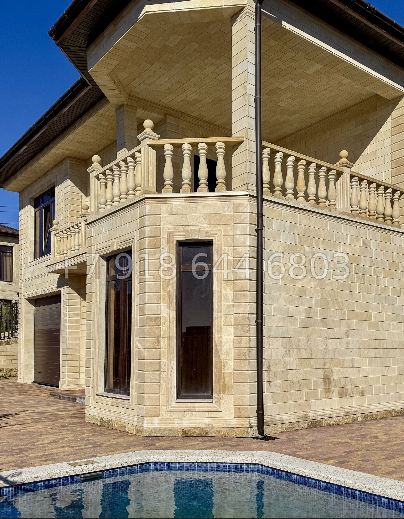 № 68 Б. Дома с бассейном из дагестанского камня в Адлере  - миниатюра 16