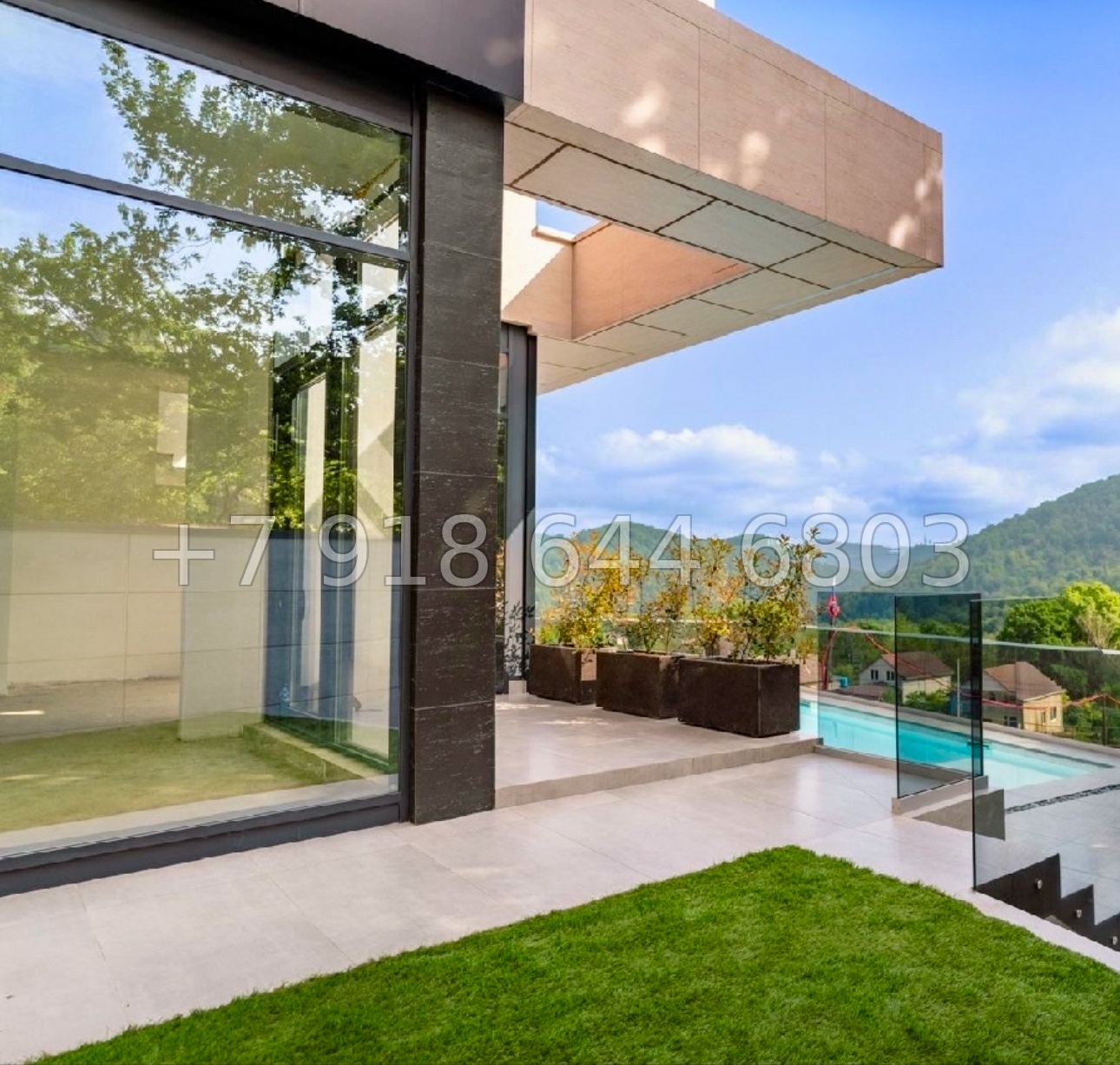 № 40 м. Дом с бассейном по дороге на Красную Поляну  - миниатюра 29