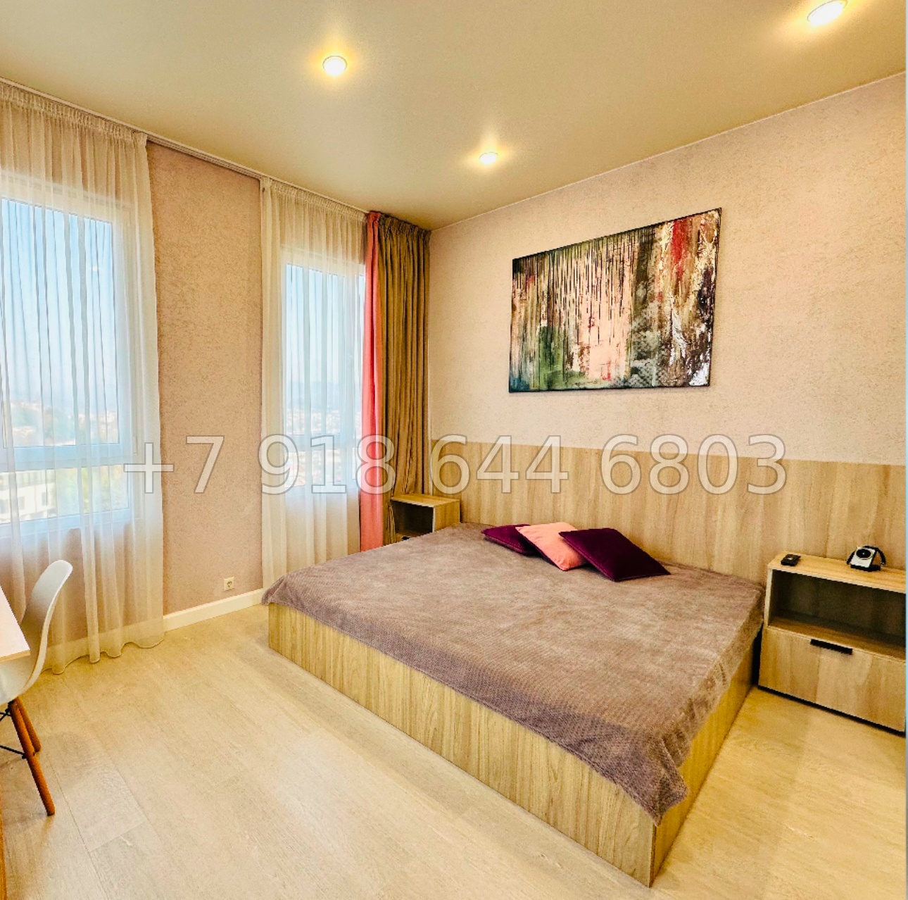 № 301 р. Квартира в центре города Сочи  - миниатюра 3