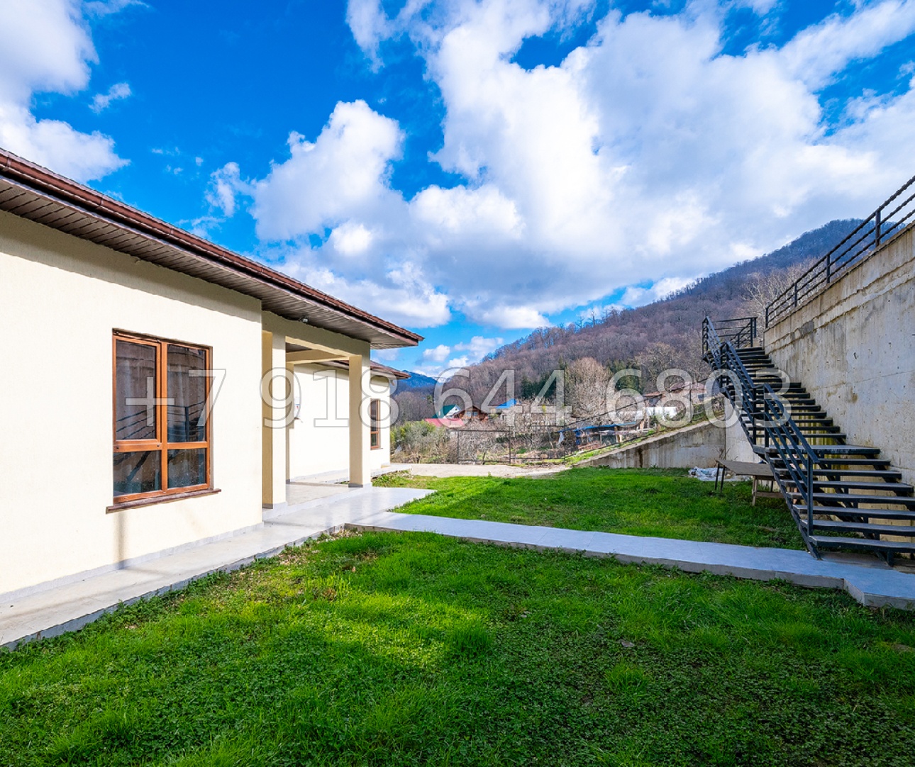 № 212 Б. Дом в Сочи  - миниатюра 11