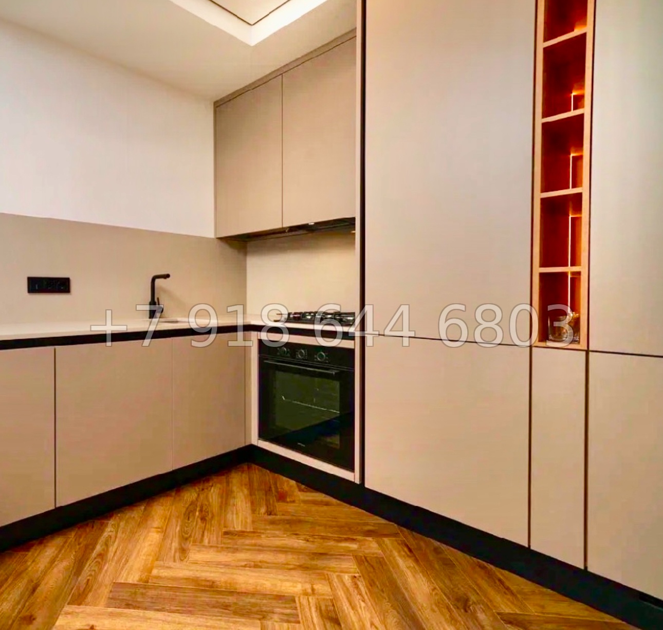 № 483 р. Квартира с роскошным балконом в Сочи  - миниатюра 14