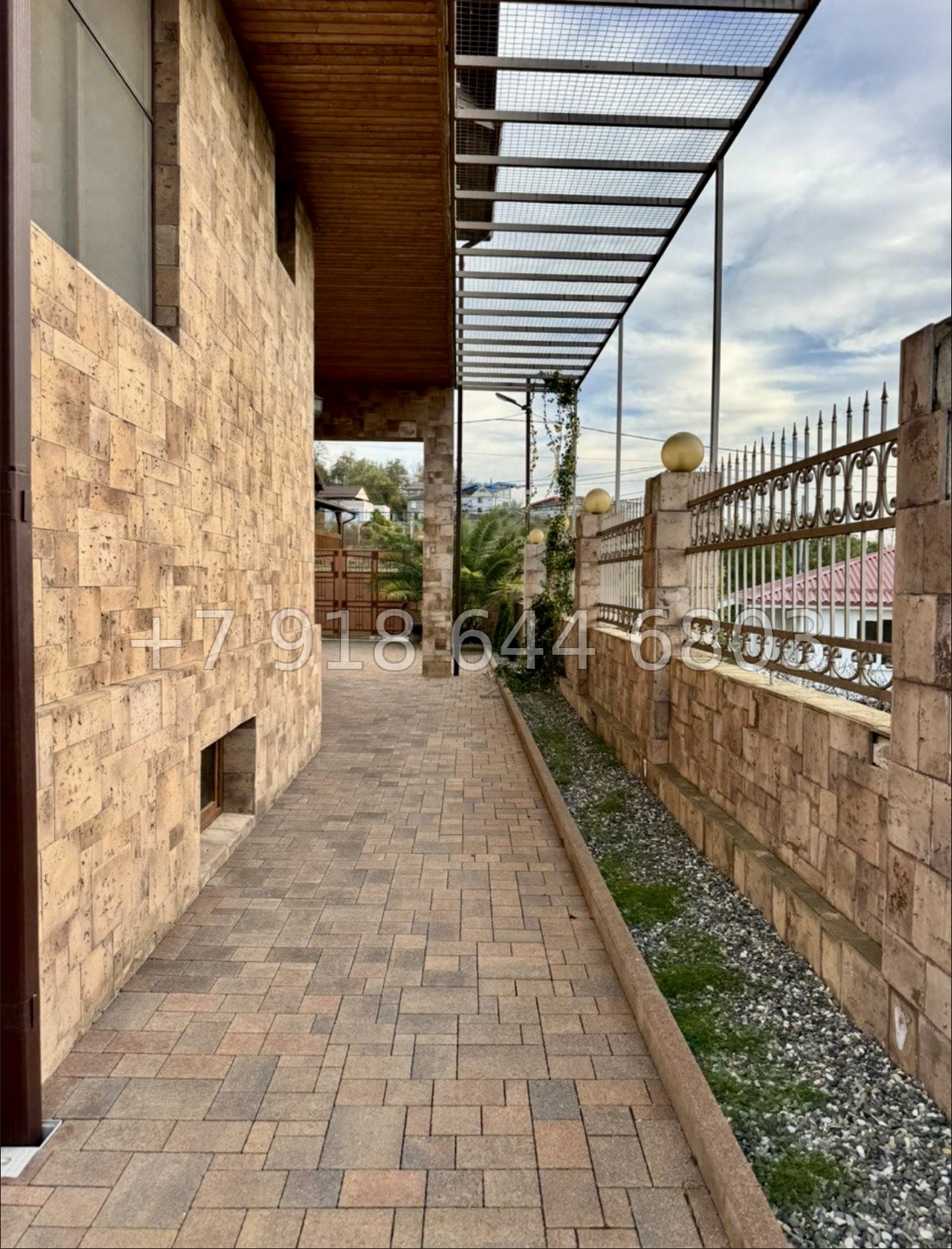 № 5 М. Дом с бассейном в Адлере  - миниатюра 2