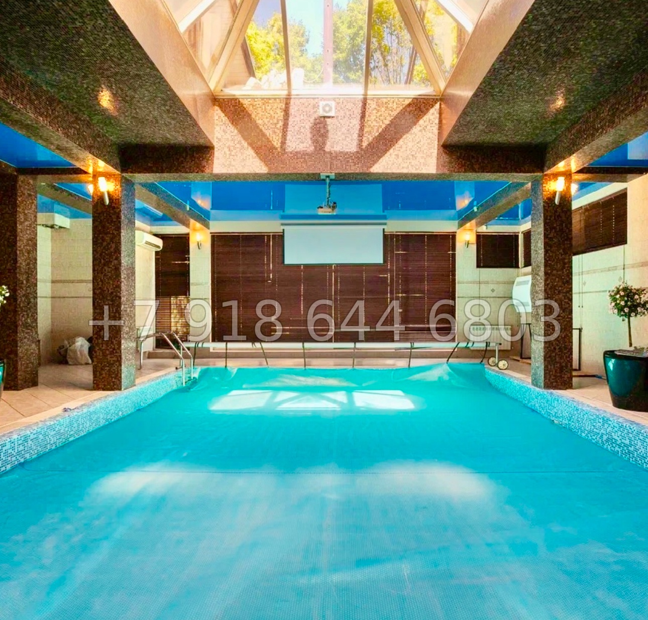 № 254 в. Дом с бассейном и с ремонтом в Сочи  - миниатюра 1