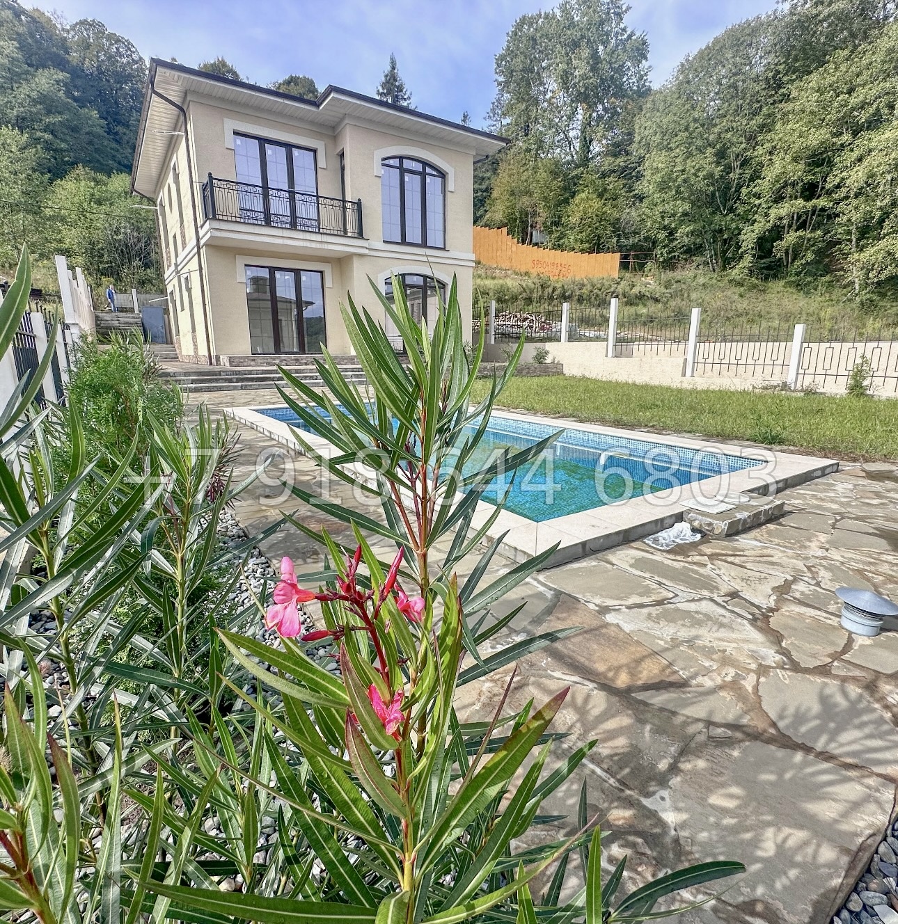 № 19 А. Дома в Сочи район Каштаны  - миниатюра 23