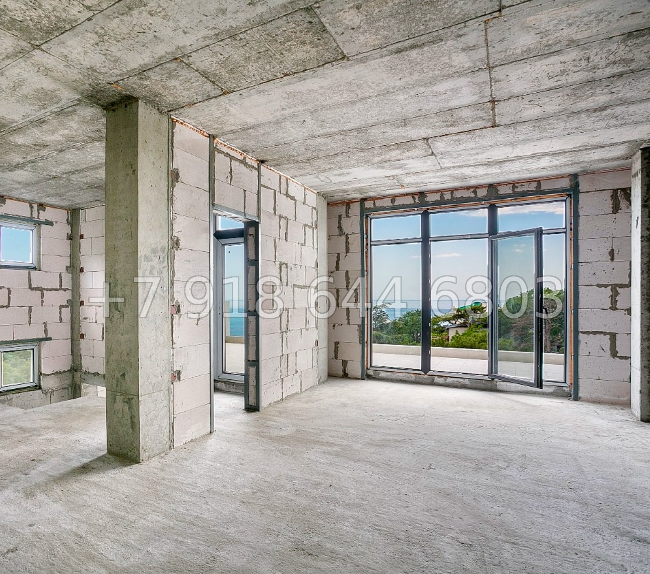 № 11 н. Таунхаусы в Ялте с видом на Чёрное море  - миниатюра 15