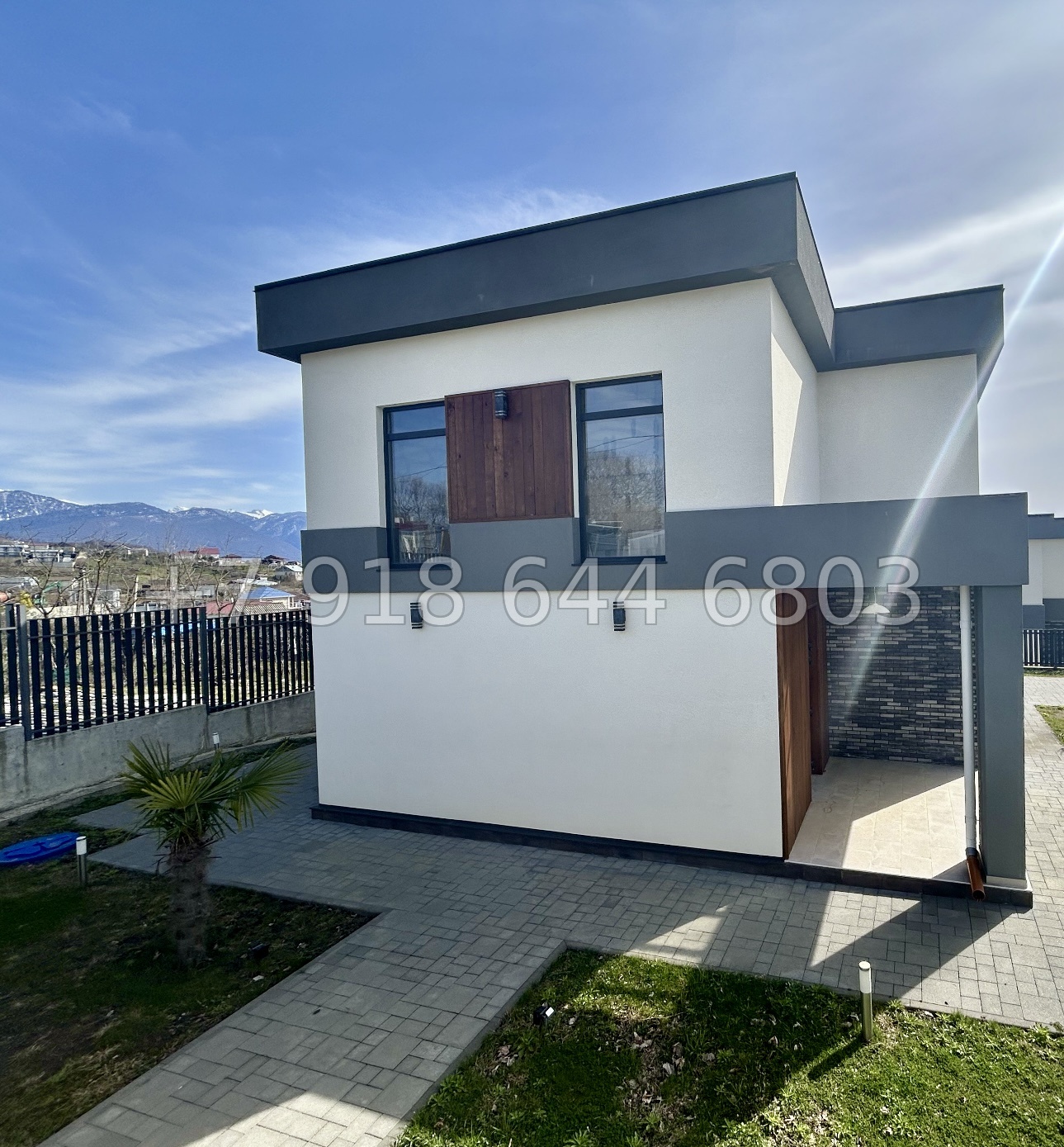 № 33 Б. Два дома на выбор в Адлере  - миниатюра 12