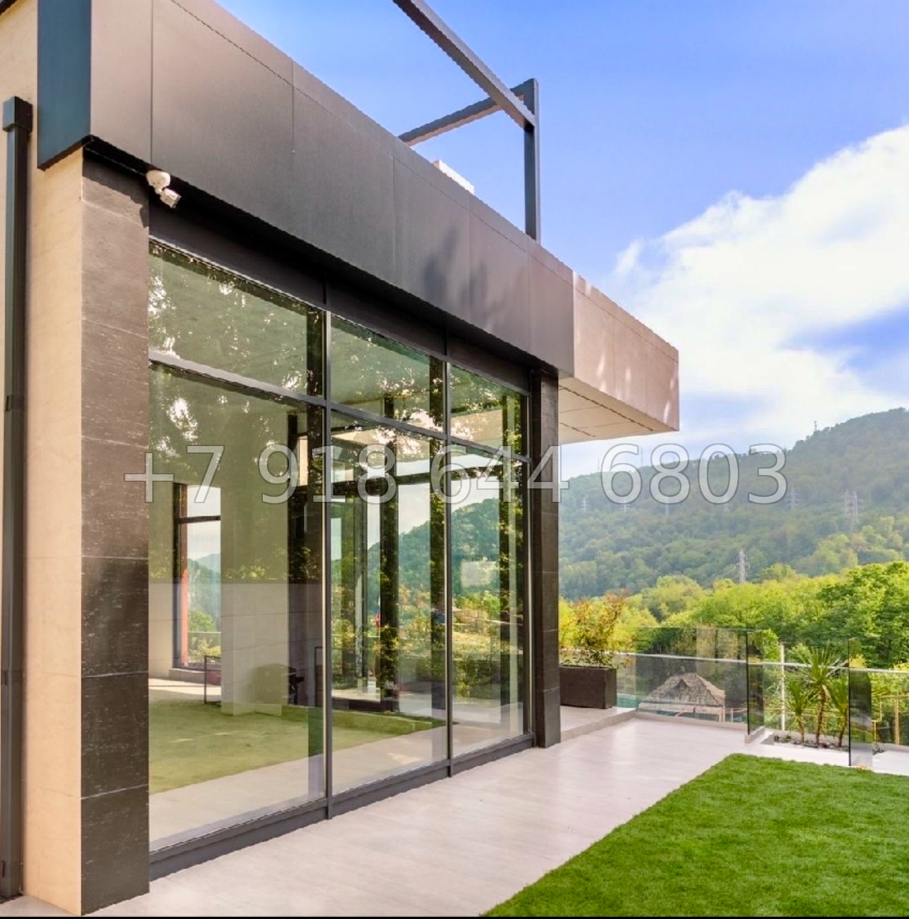 № 40 м. Дом с бассейном по дороге на Красную Поляну  - миниатюра 24