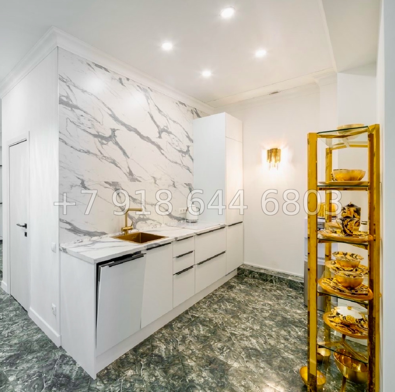 № 562 р. Двухкомнатная в центре Сочи квартира  - миниатюра 21