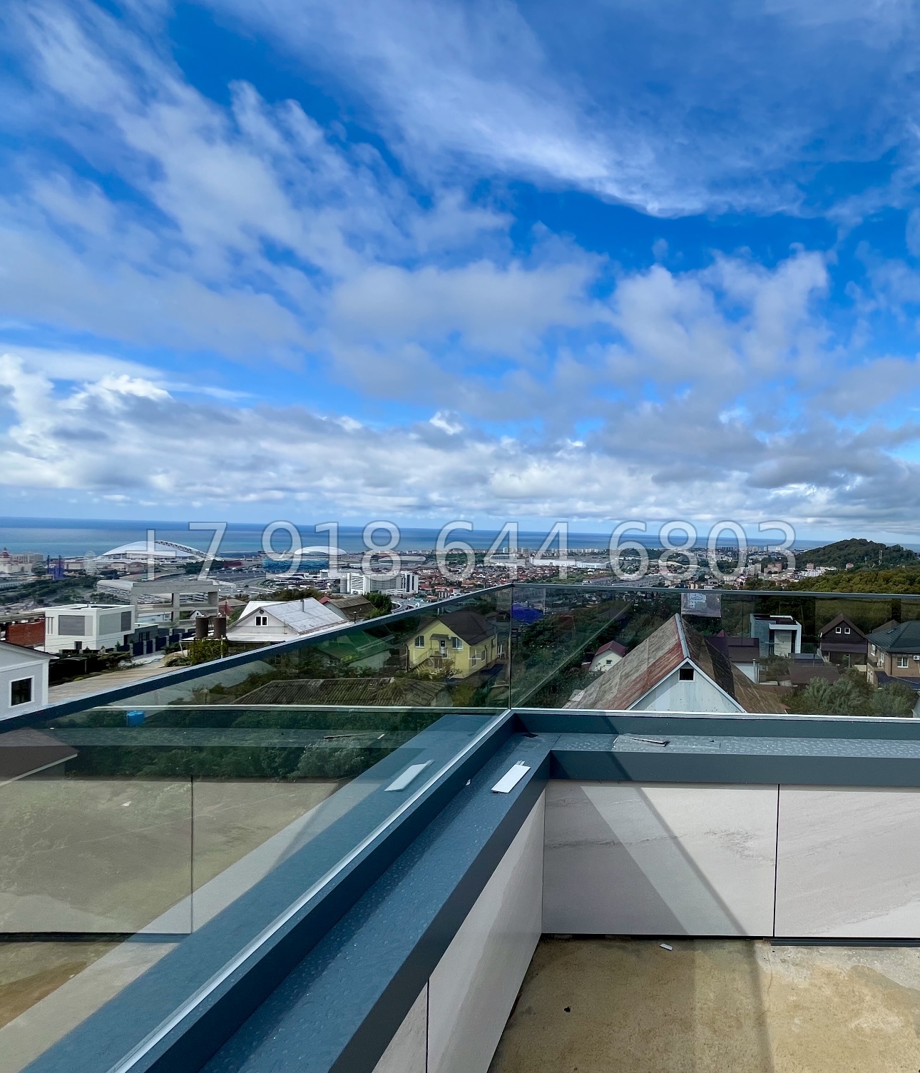 № 32 М. Современный коттедж с бассейном в Адлере  - миниатюра 26