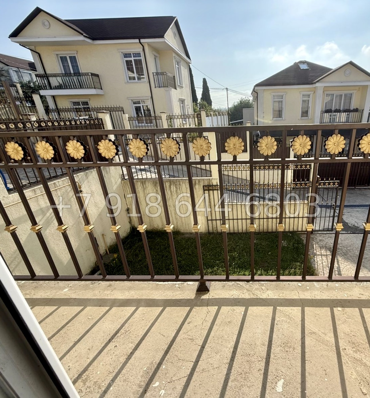 № 15 А. Дом у школы в Адлере  - миниатюра 15