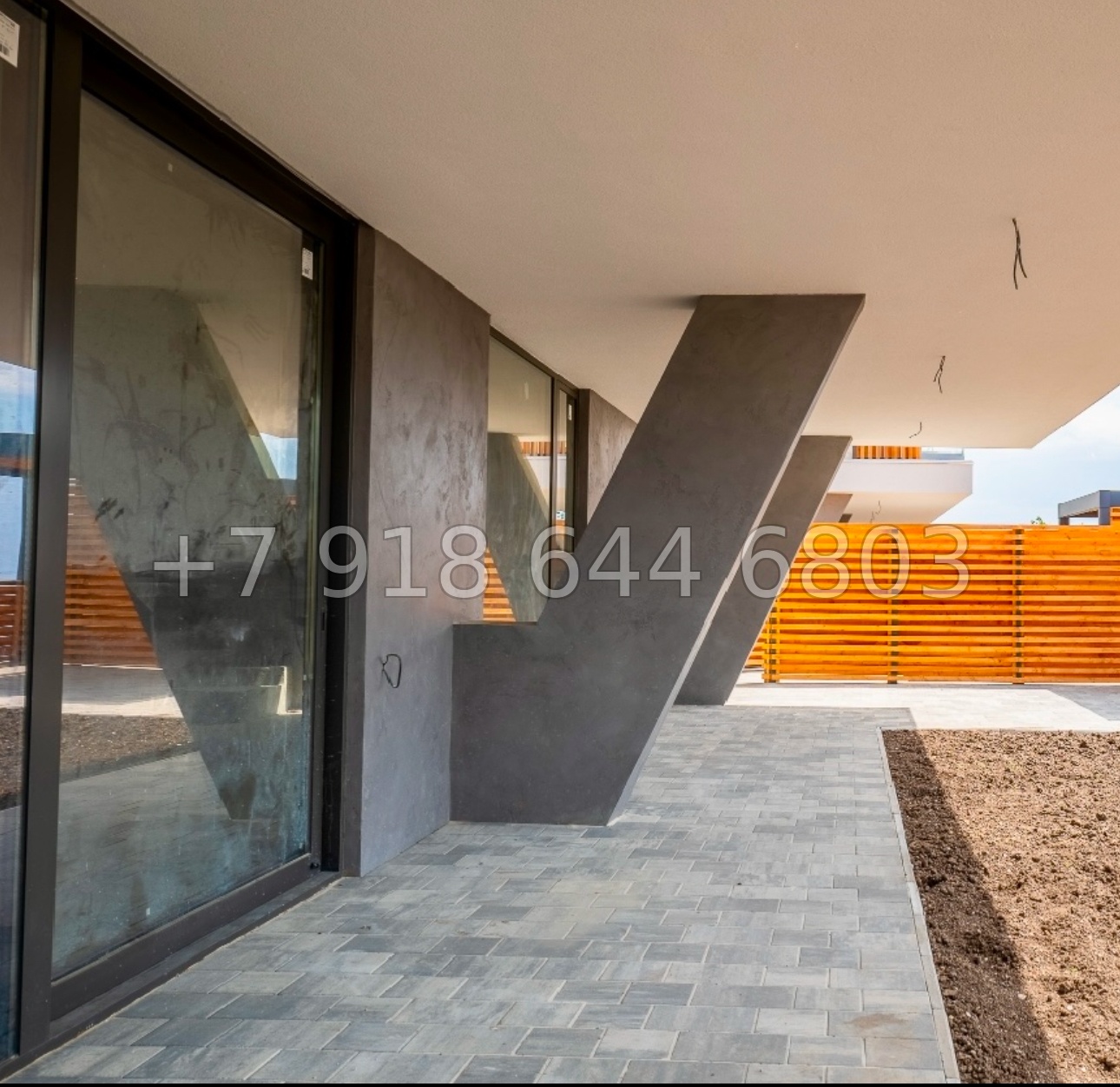 № 1н. Дом в Ялте. Современный и стильный Хайтек  - миниатюра 17