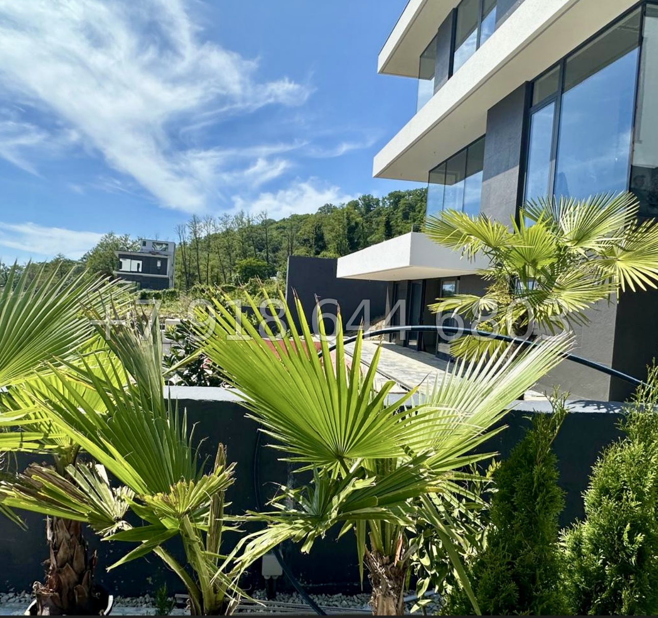 № 18 В. Два роскошных дома с бассейном и с прямым видом на море в Сочи  - миниатюра 13