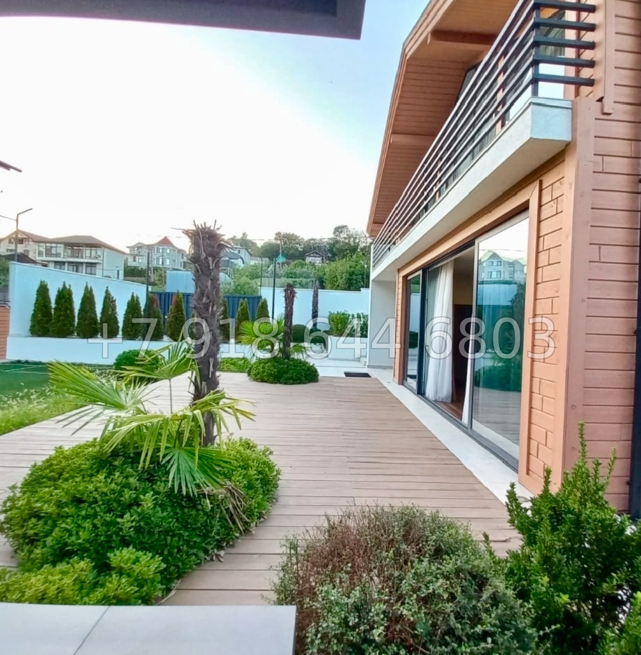 № 57м. Два дома огромных. Семейная усадьба в Адлере  - миниатюра 11