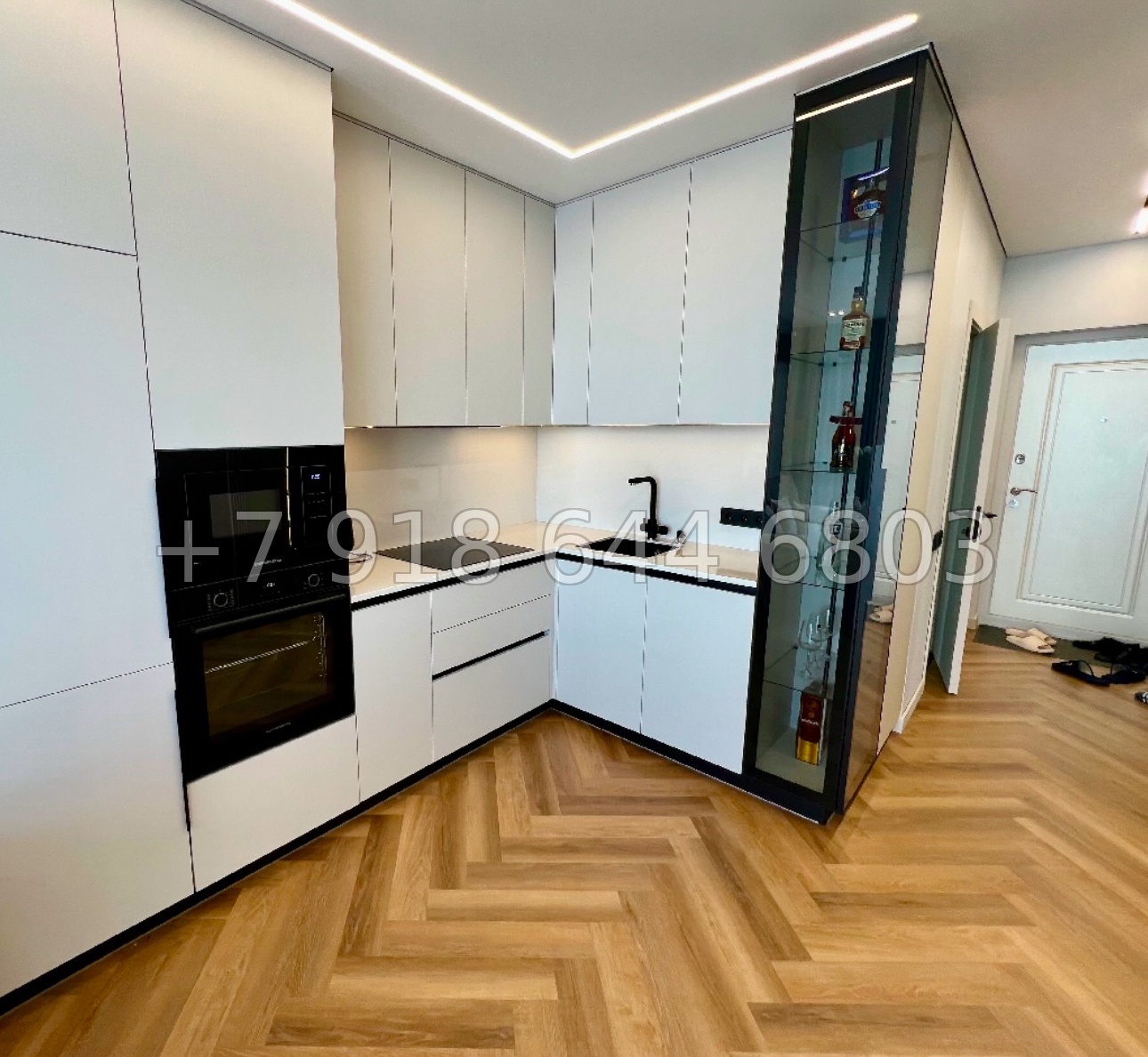 № 375 р. Трёхкомнатная квартира с прямым видом на Чёрное море в городе Сочи  - миниатюра 16