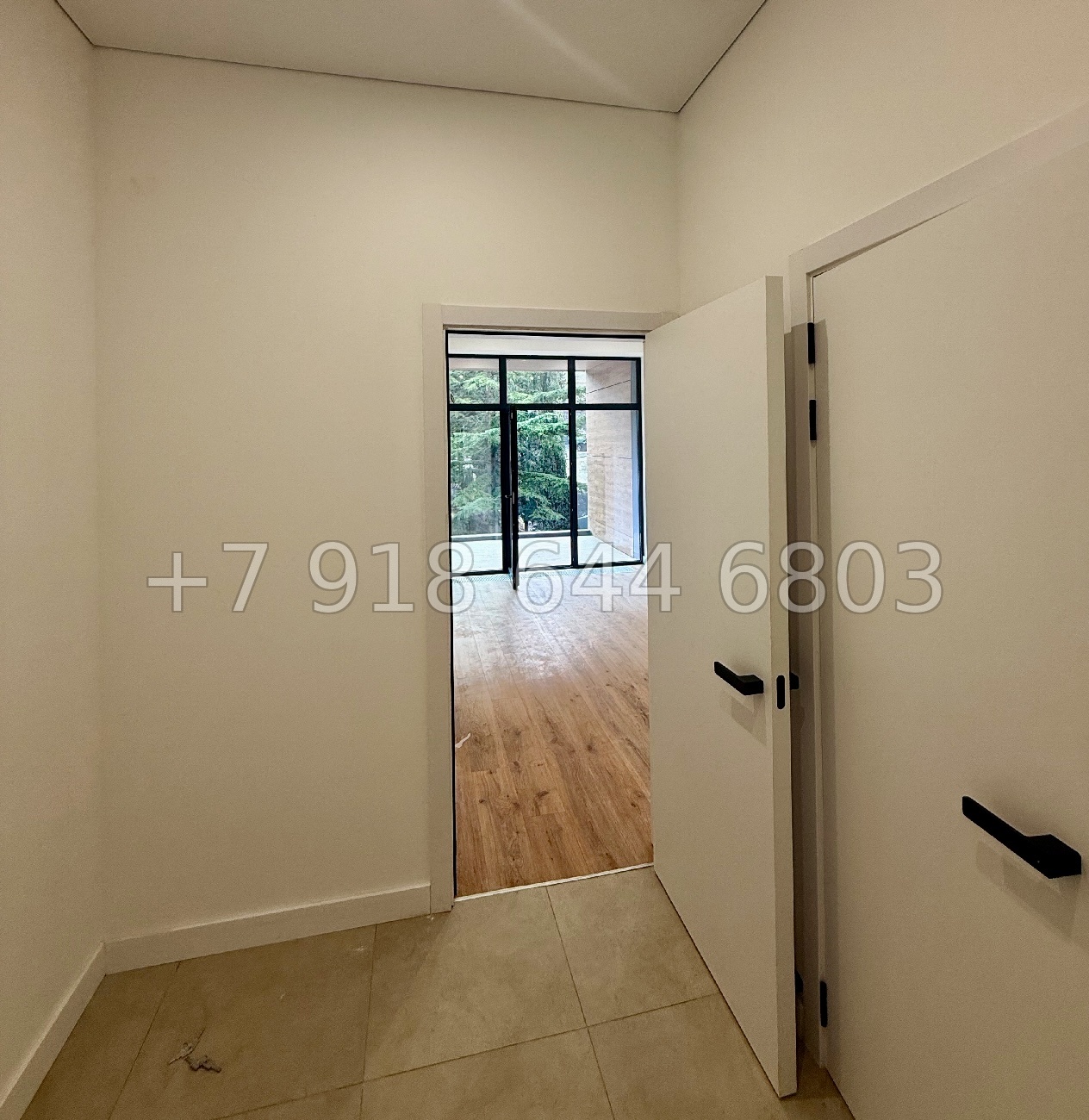 № 44 г. Апартаменты в Гурзуфе  - миниатюра 13