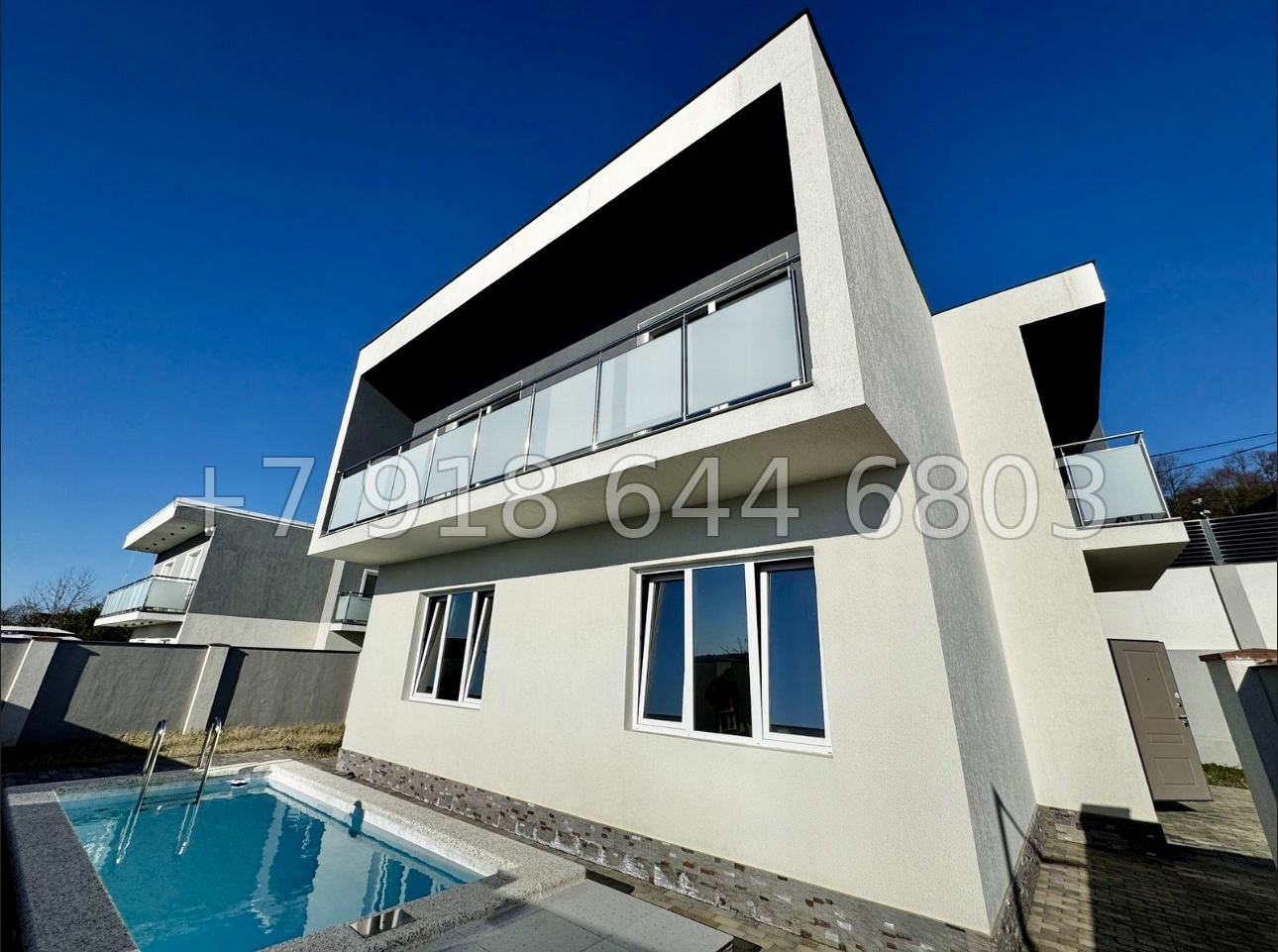 № 14 Б. Дом с бассейном в Адлере  - миниатюра 12