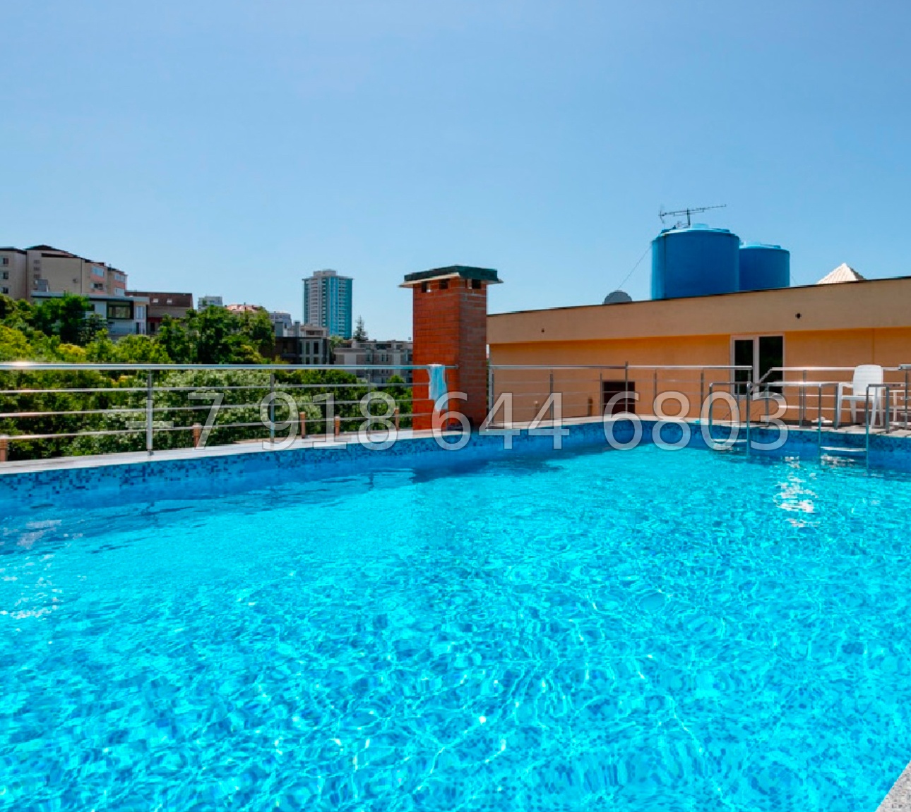 № 574 р. Квартира с бассейном на крыше в Сочи  - миниатюра 5