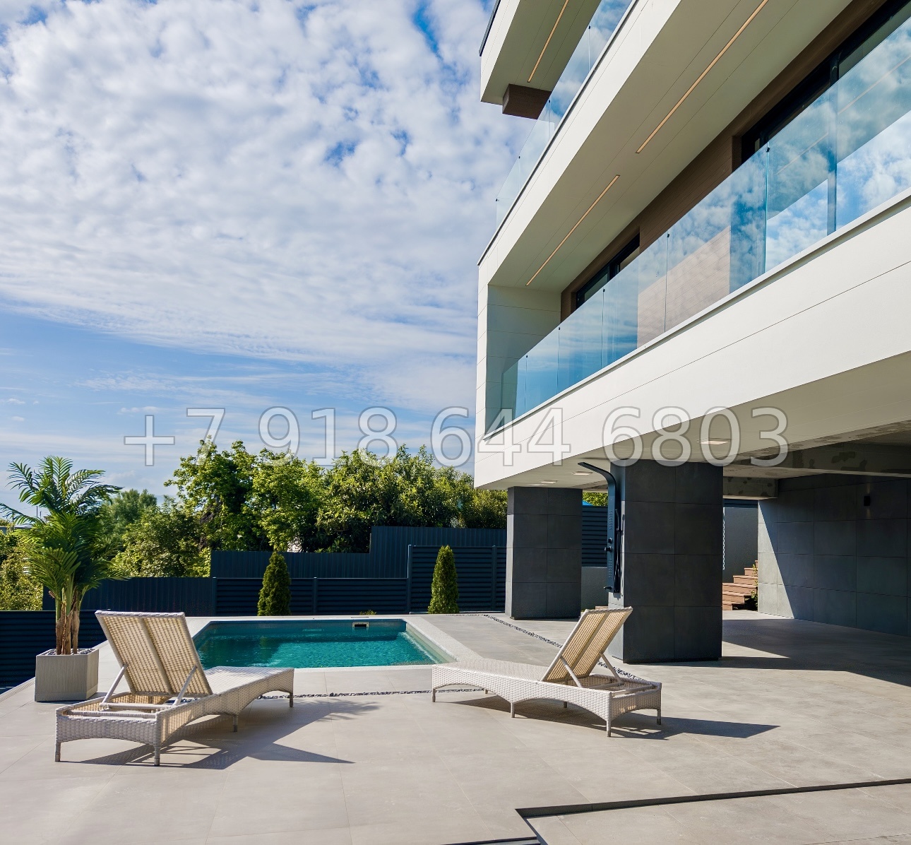 № 28 м. Современный дом с бассейном в Адлере  - миниатюра 13