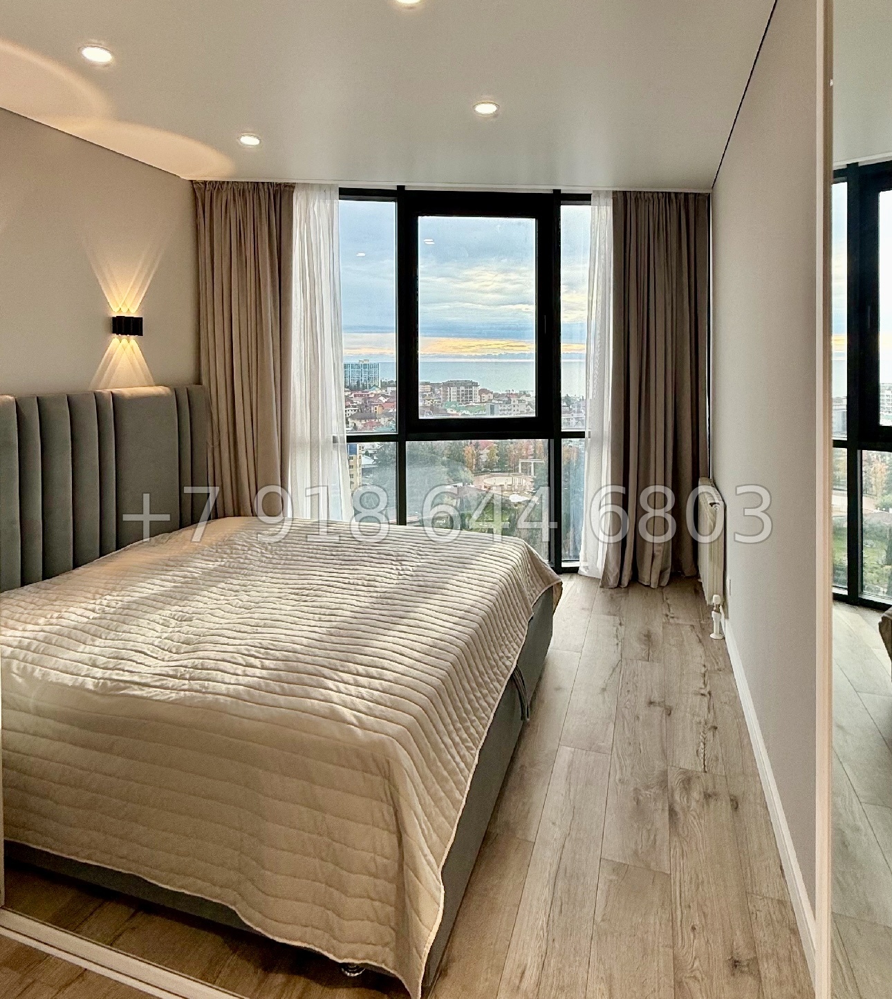 № 360 р. Квартира на море в Адлере ЖК Морская Симфония  - миниатюра 1