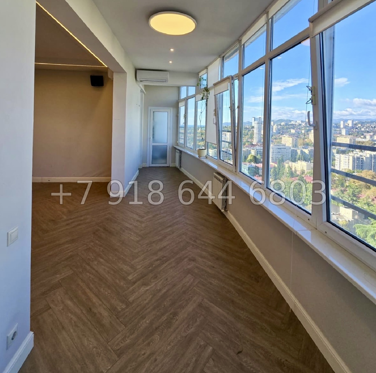 № 53 е. Квартира в центре города Сочи  - миниатюра 5