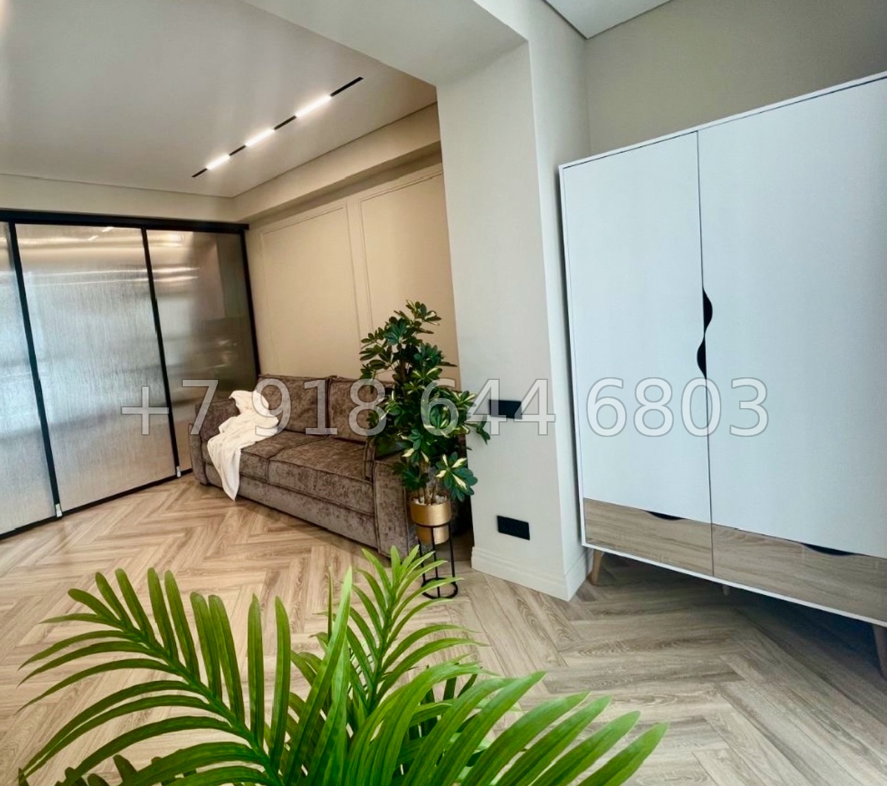 № 565 р. Квартира в самом центре города Сочи  - миниатюра 8