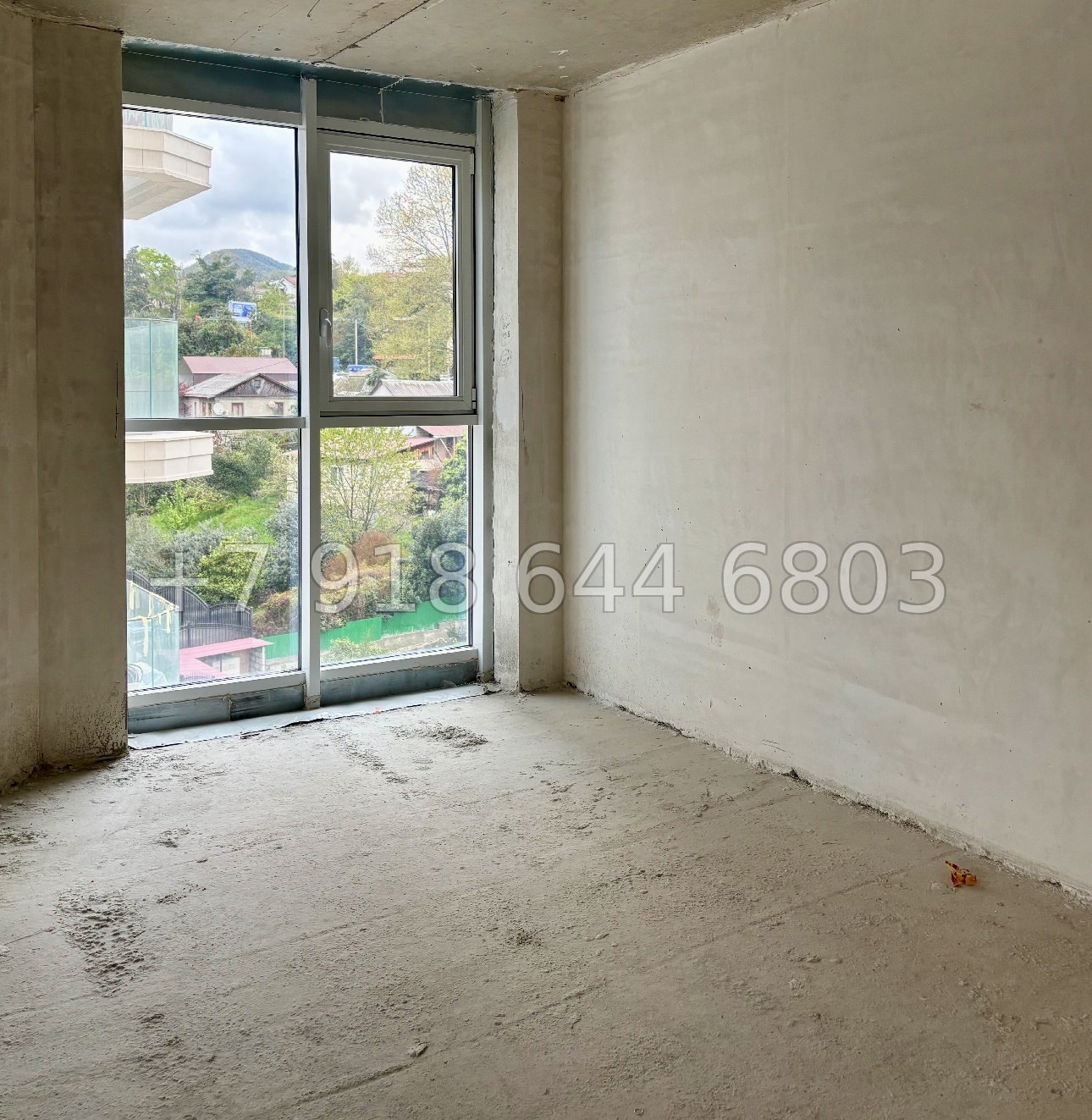 № 541 р. Квартира с видом на бассейн у моря - миниатюра 14