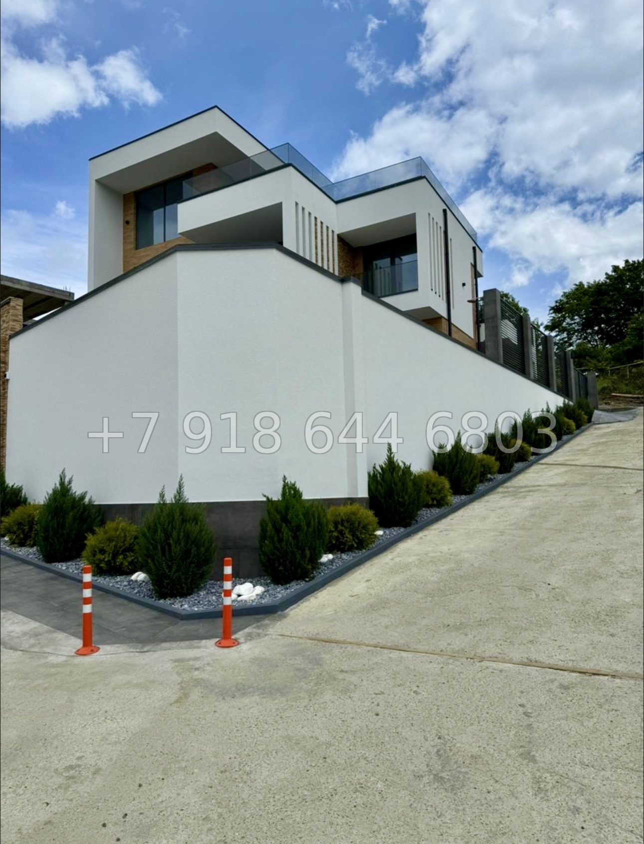 № 9 В. Дом с бассейном в городе Сочи  - миниатюра 8