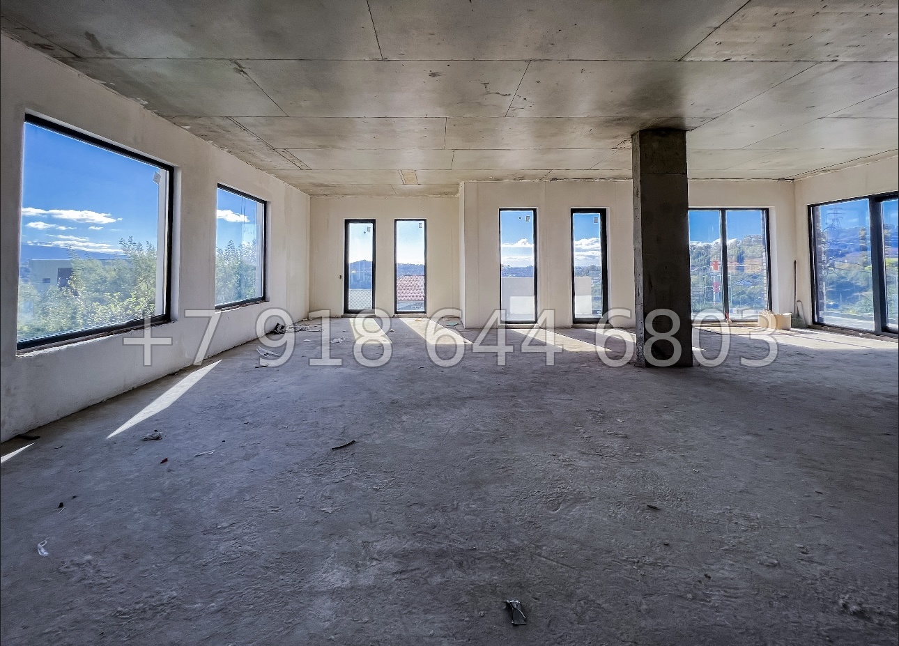 № 44 Б. Дом с гаражом и бассейном в Адлере  - миниатюра 24