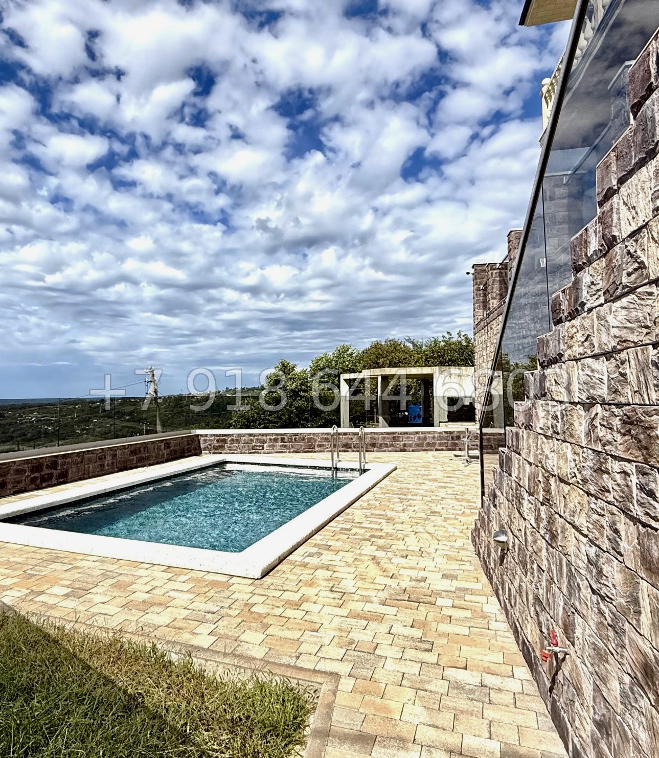 № 20 Б. Дом с бассейном в Адлере  - миниатюра 19