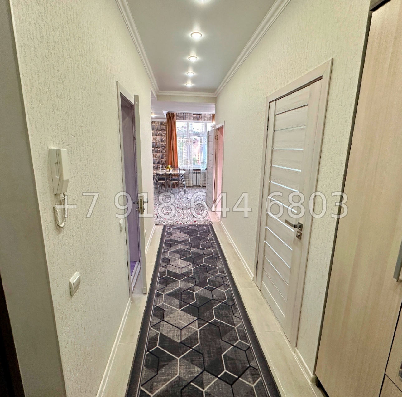 № 254 р. Трёхкомнатная квартира у моря в Сочи  - миниатюра 15