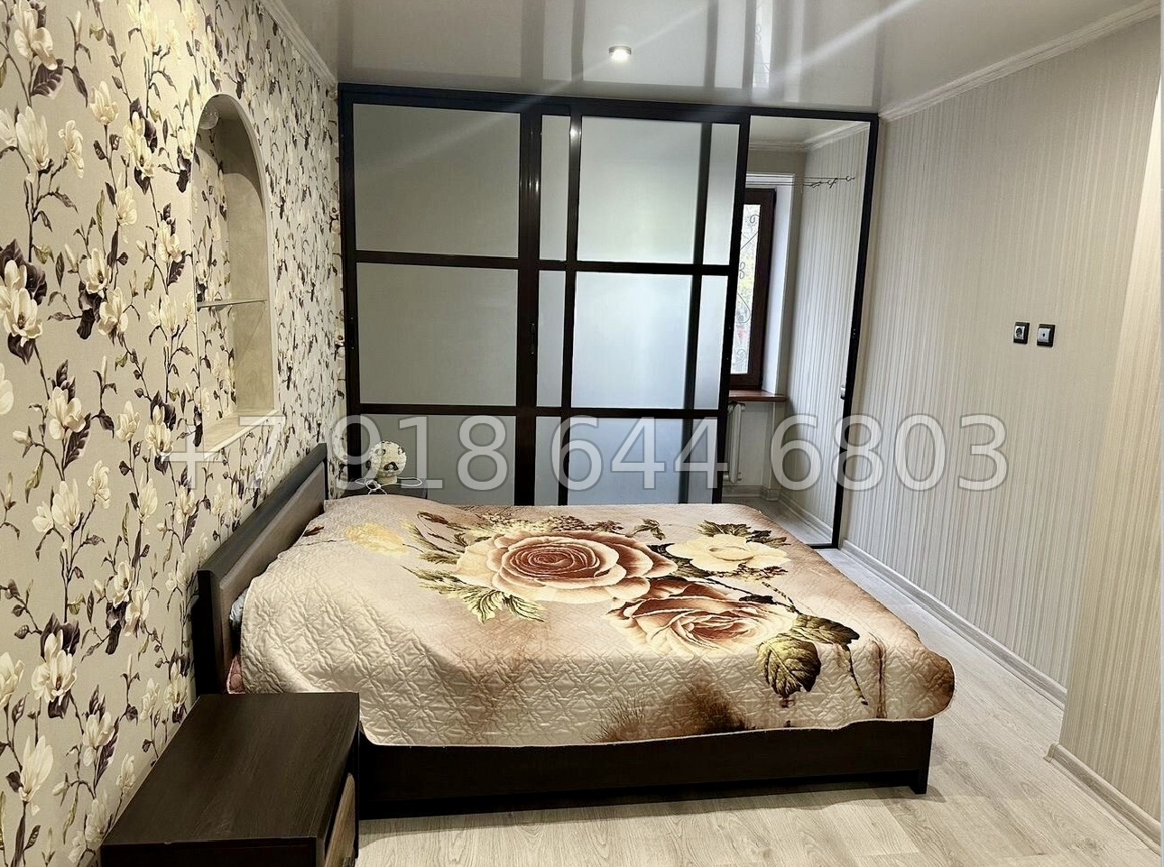 № 4г. Трёхкомнатная Квартира в Евпатории. Идеальный вариант для проживания  - миниатюра 1