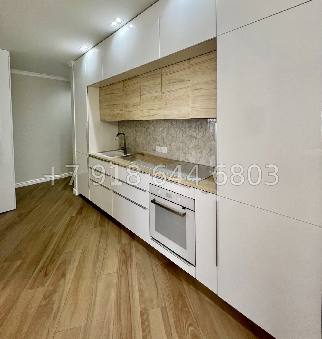 № 28 и. Роскошная квартира с видом на горы Красной Поляны  - миниатюра 17