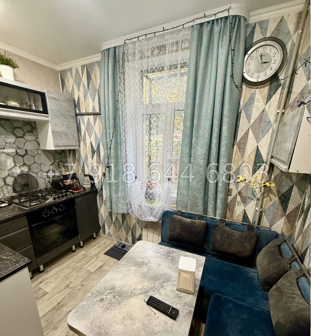 № 362 р. Трёхкомнатная квартира в центре Сочи  - миниатюра 3