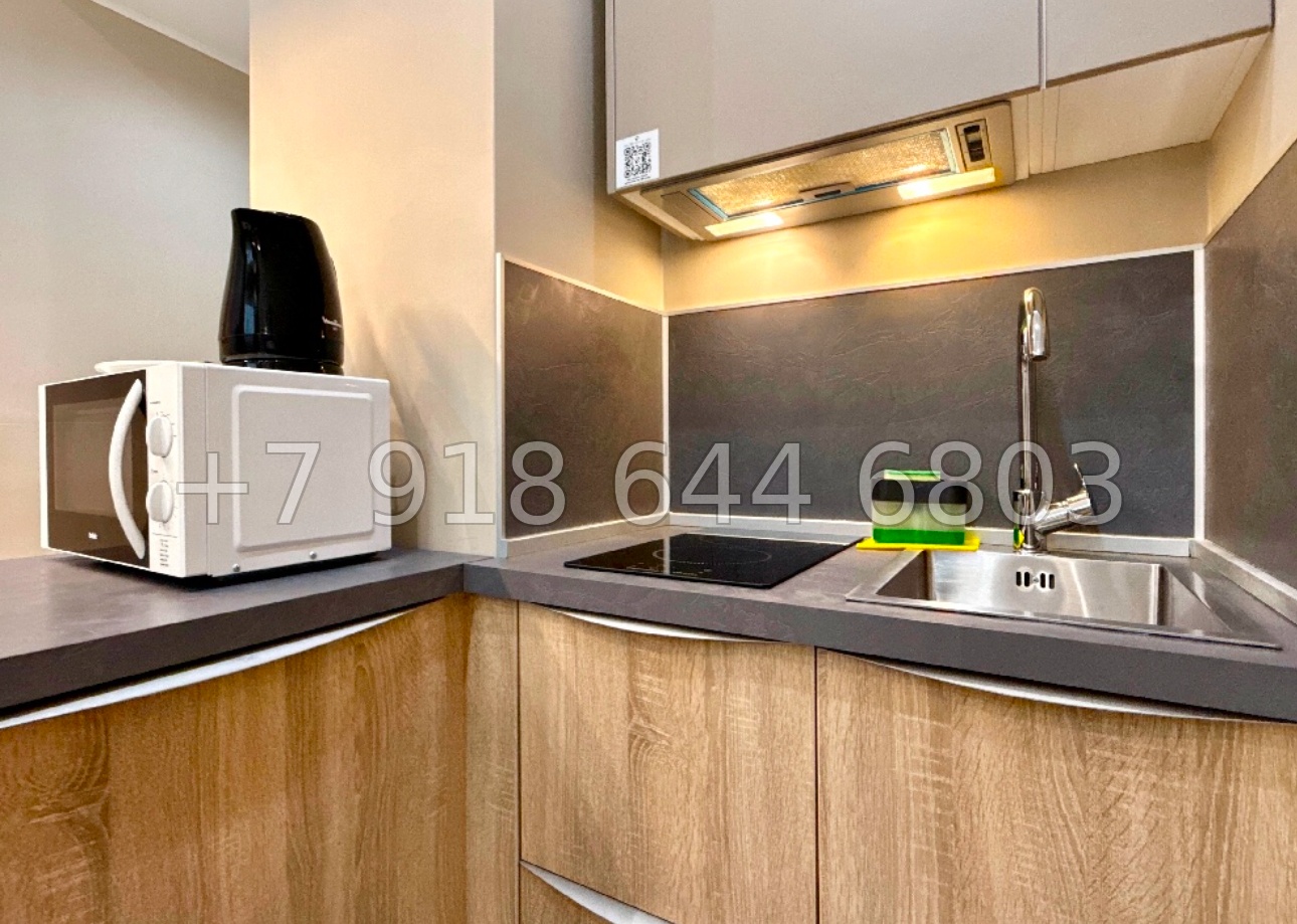 № 18 ш. Центр Сочи. АК Миррор на Навагинской улице  - миниатюра 12