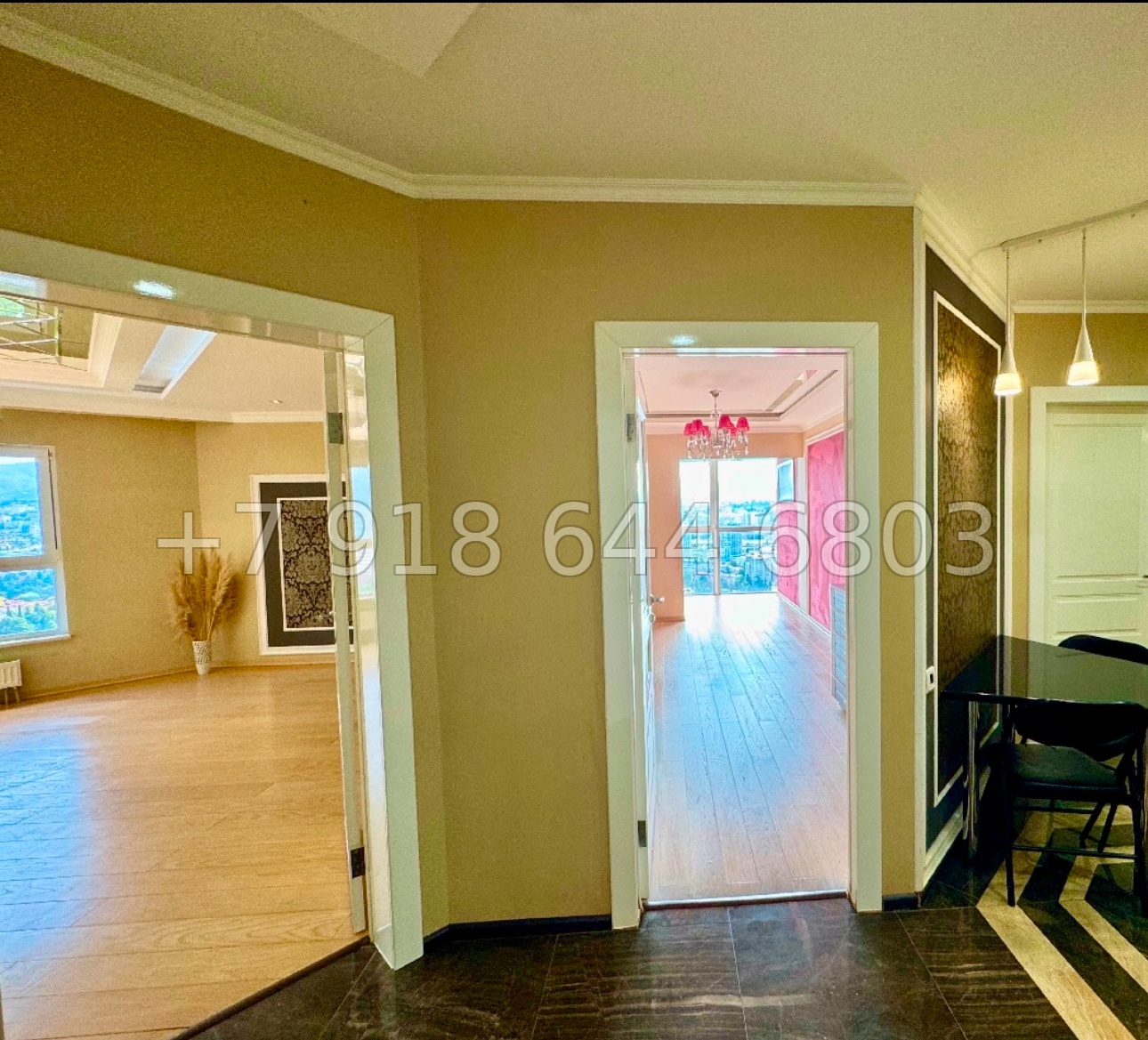 № 151р. Трёхкомнатная Квартира у парка Ривьера в центре города Сочи  - миниатюра 10