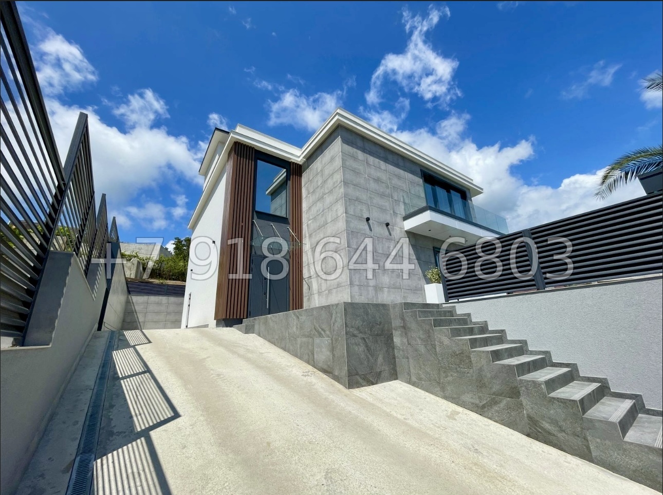 № 48 Б. Дом с бассейном в Адлере  - миниатюра 7