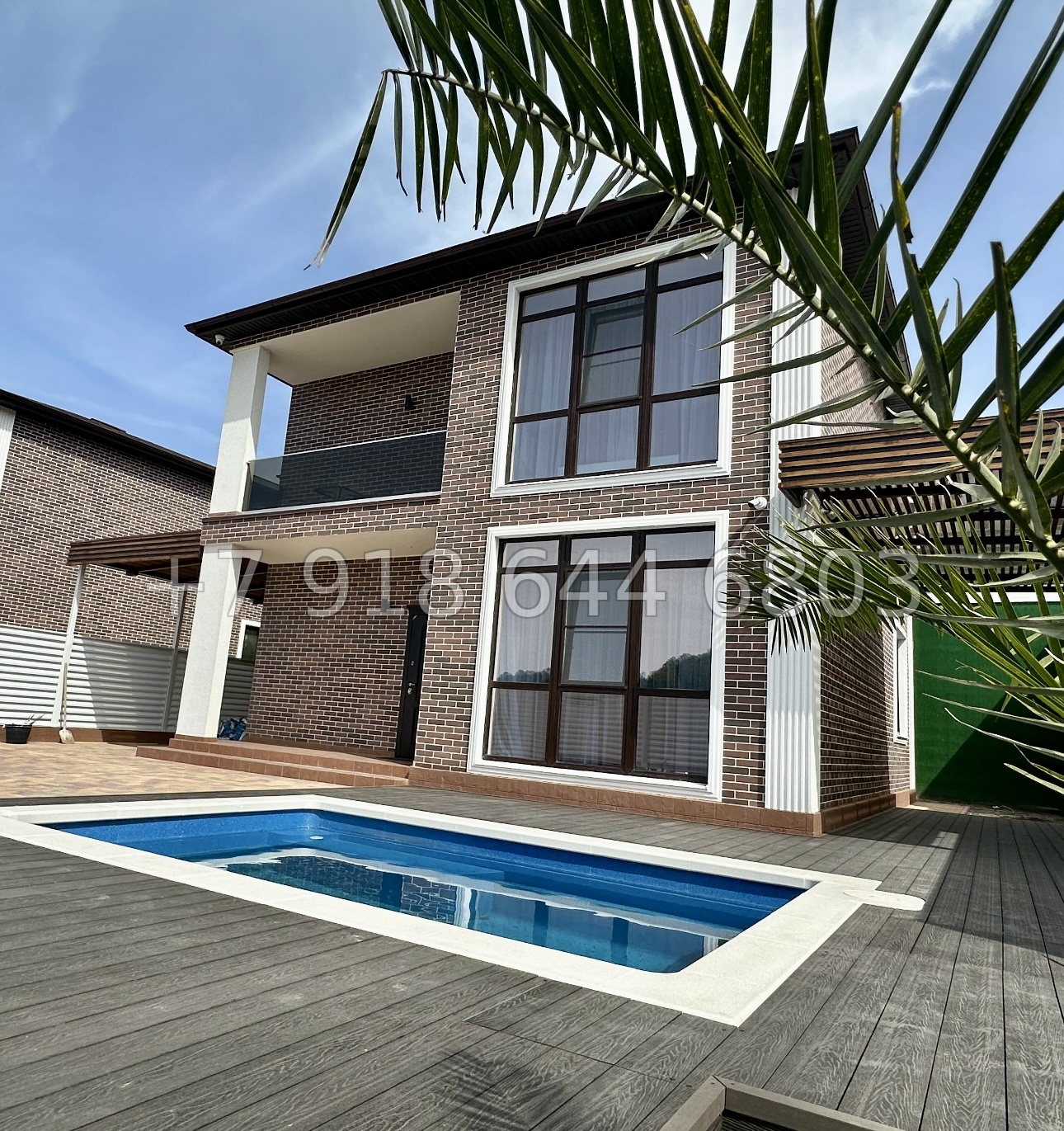 № 64 Б. Дома с ремонтом и бассейном в Адлере  - миниатюра 1