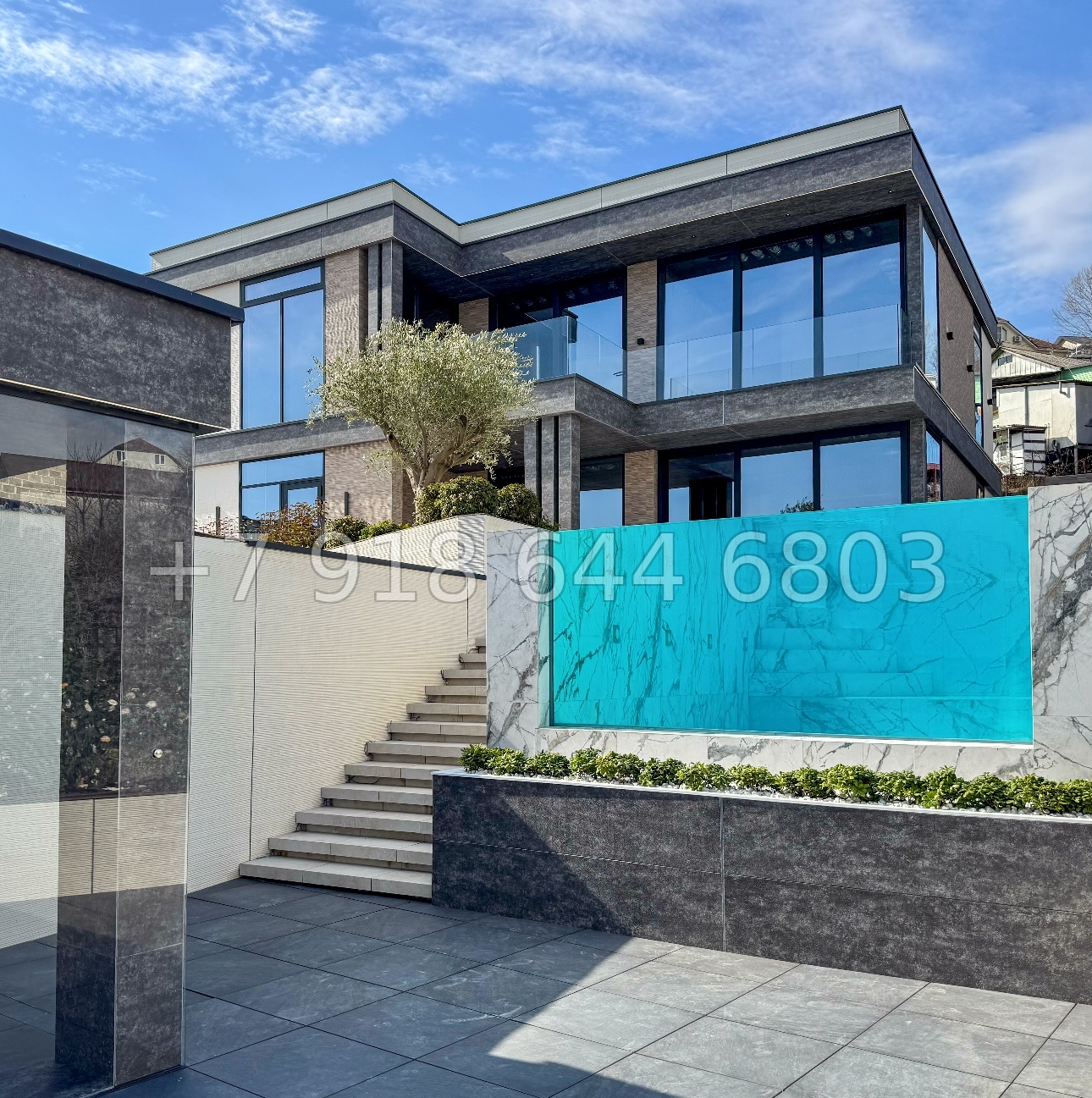 № 31 м. Дом с бассейном и с красивым видом на горы в Адлере  - миниатюра 2