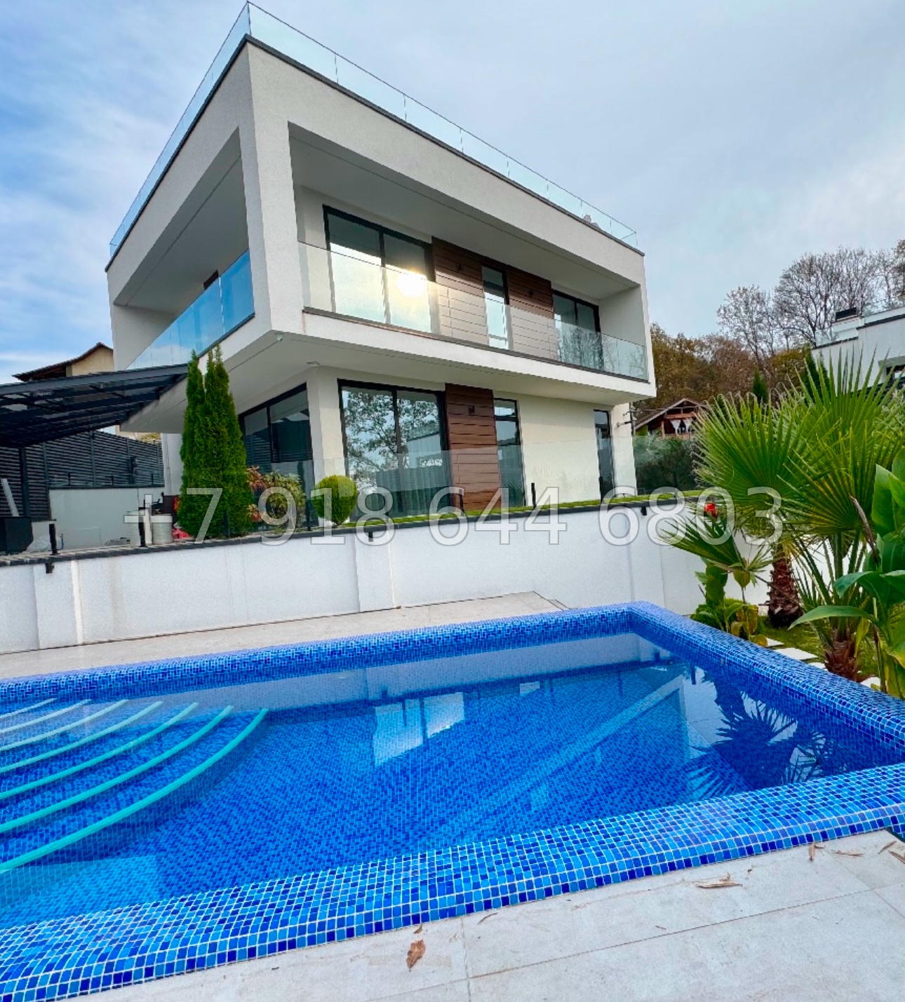 № 77 в. Дом дешевле рынка в 2 раза. Дом в Дагомысе с бассейном  - миниатюра 1