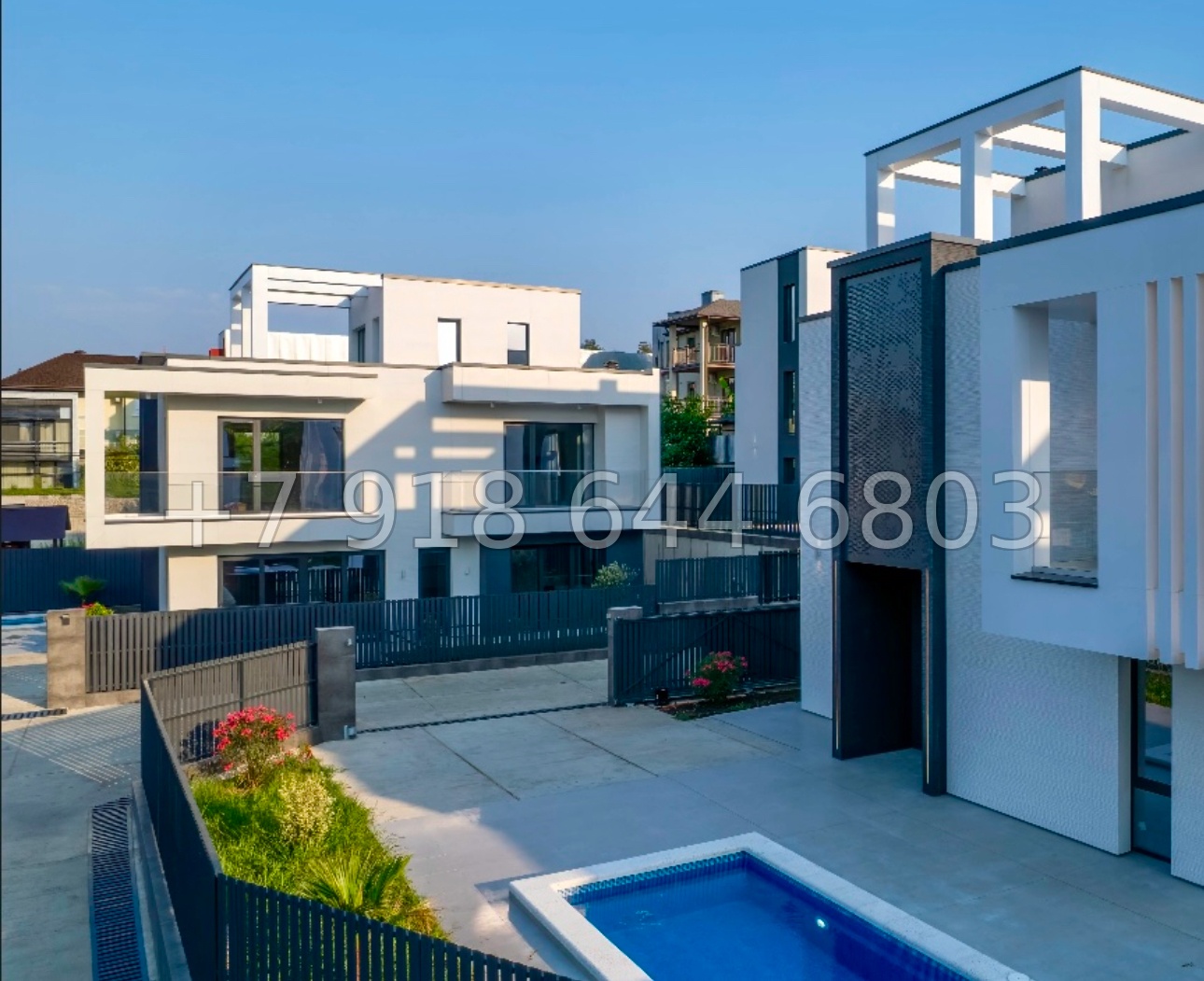 № 117 Б. Адлер 8 домов с бассейном  - миниатюра 13