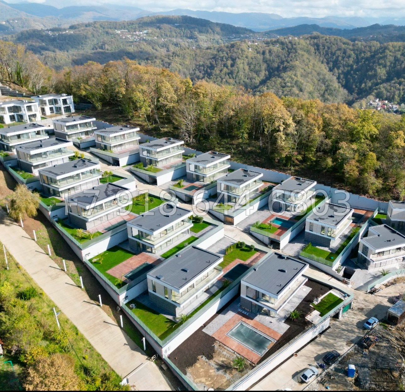 № 108 Б. Два последних дома в новом коттеджном посёлке в городе Сочи  - миниатюра 9