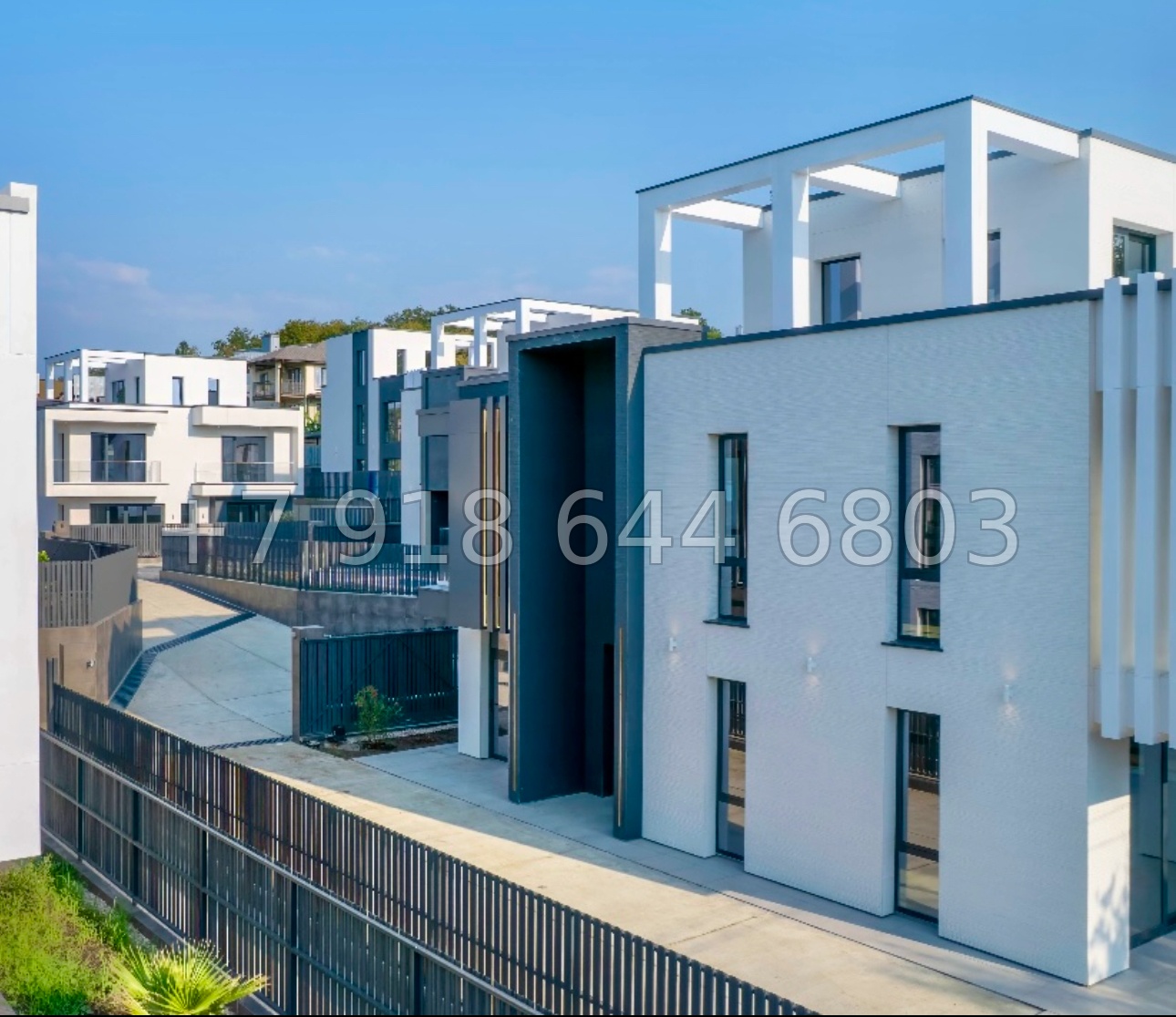 № 117 Б. Адлер 8 домов с бассейном  - миниатюра 33