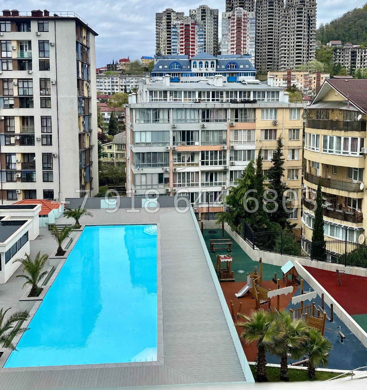 № 541 р. Квартира с видом на бассейн у моря - миниатюра 3