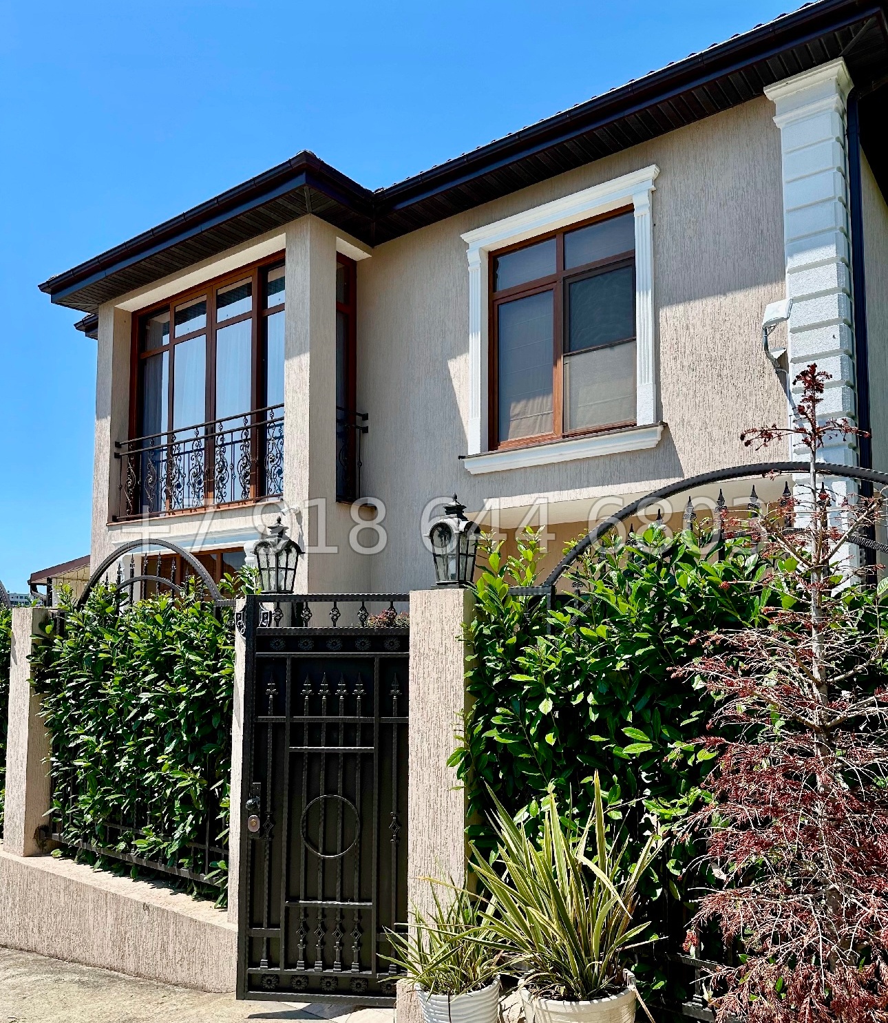 № 82 м. Дом в центре города Сочи  - миниатюра 1