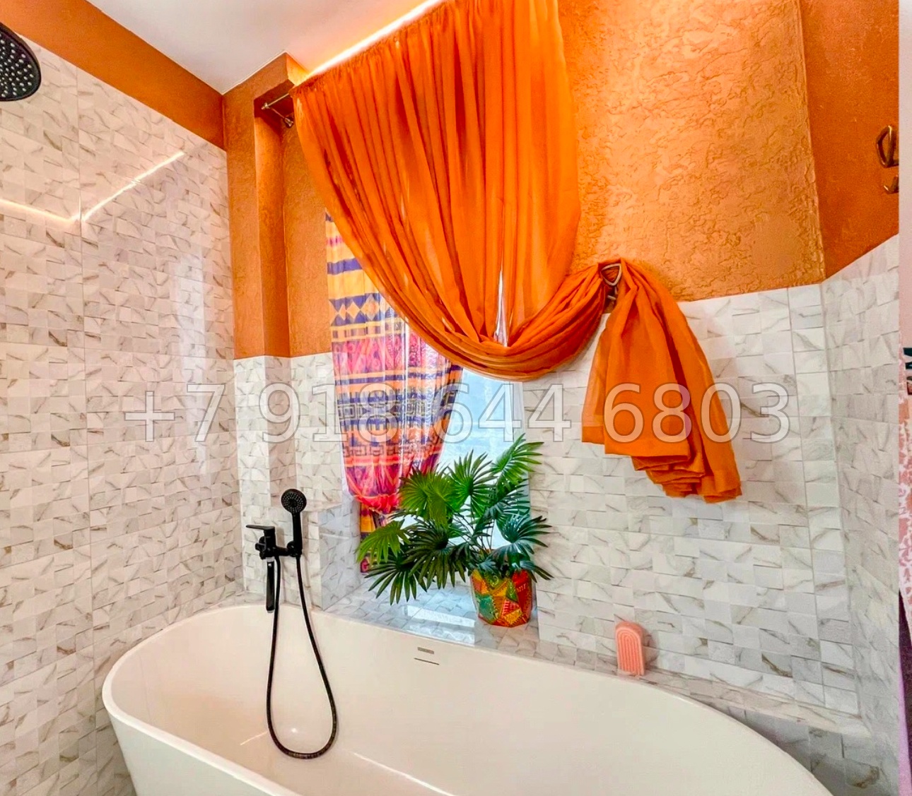 № 158 р. Квартира в центре Сочи с необычным ремонтом  - миниатюра 14