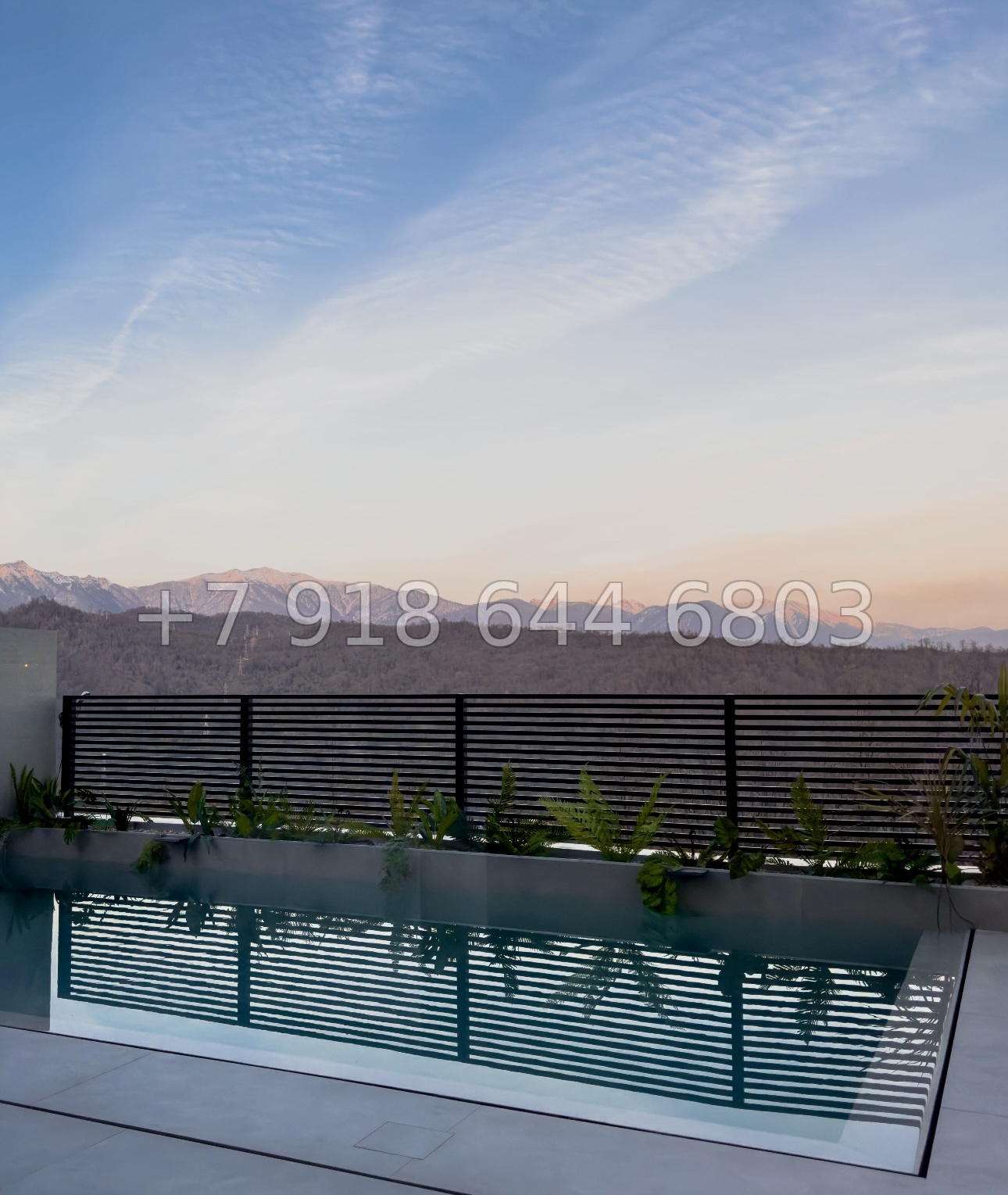 № 13 В. Современный дом с бассейном в Адлере с ремонтом и техникой  - миниатюра 19