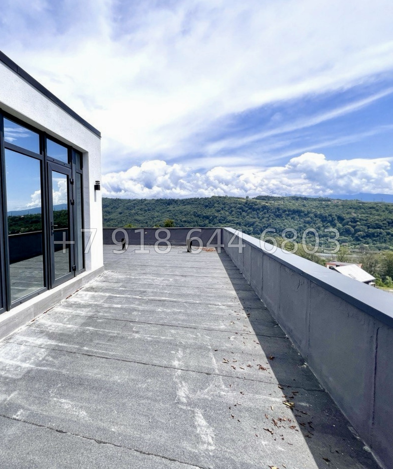 № 18 Б. Дом с бассейном в Адлере  - миниатюра 14